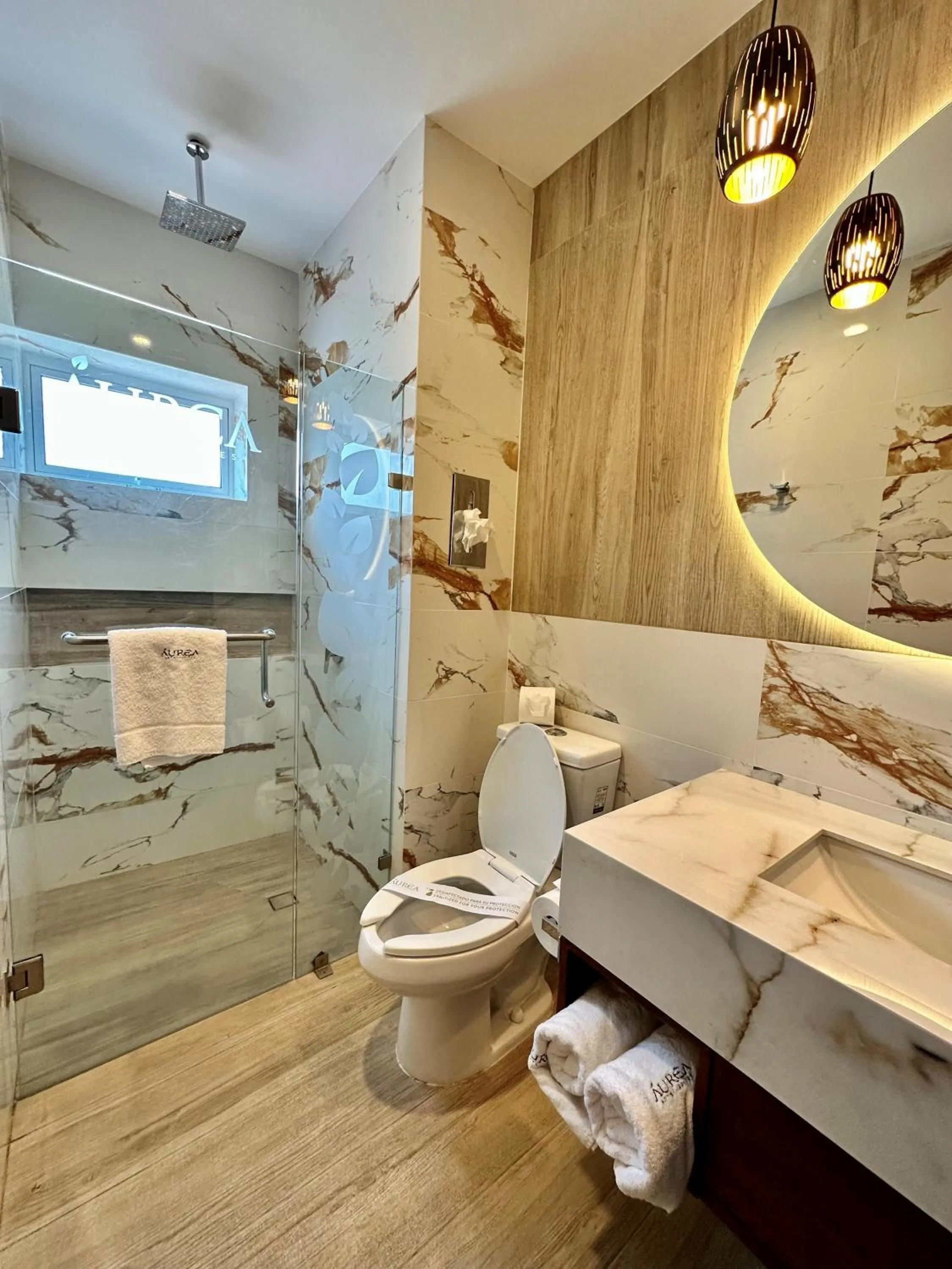 Hot Spring Bath in Áurea Hotel and Suites