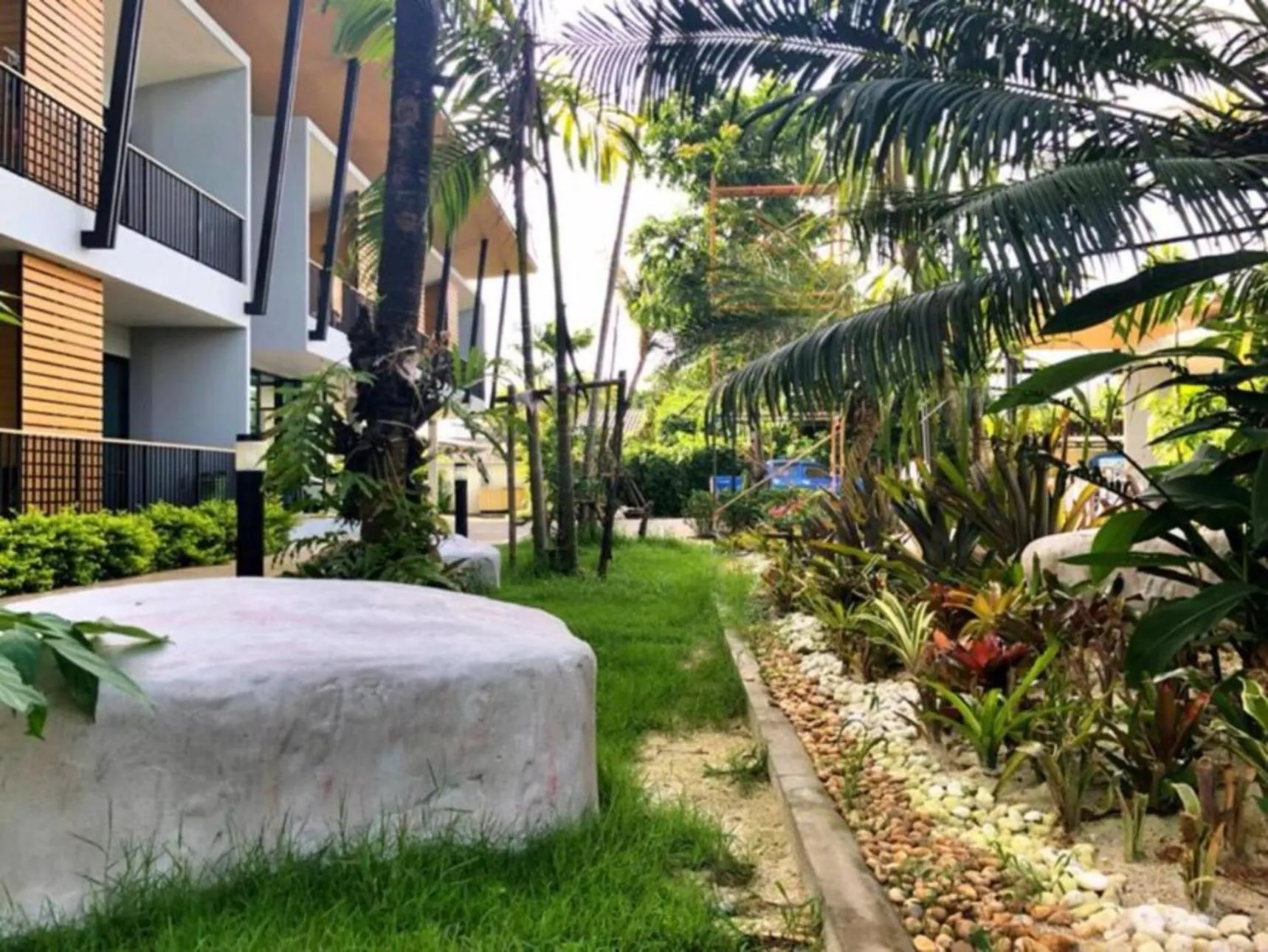 Property building in Phumi Resort