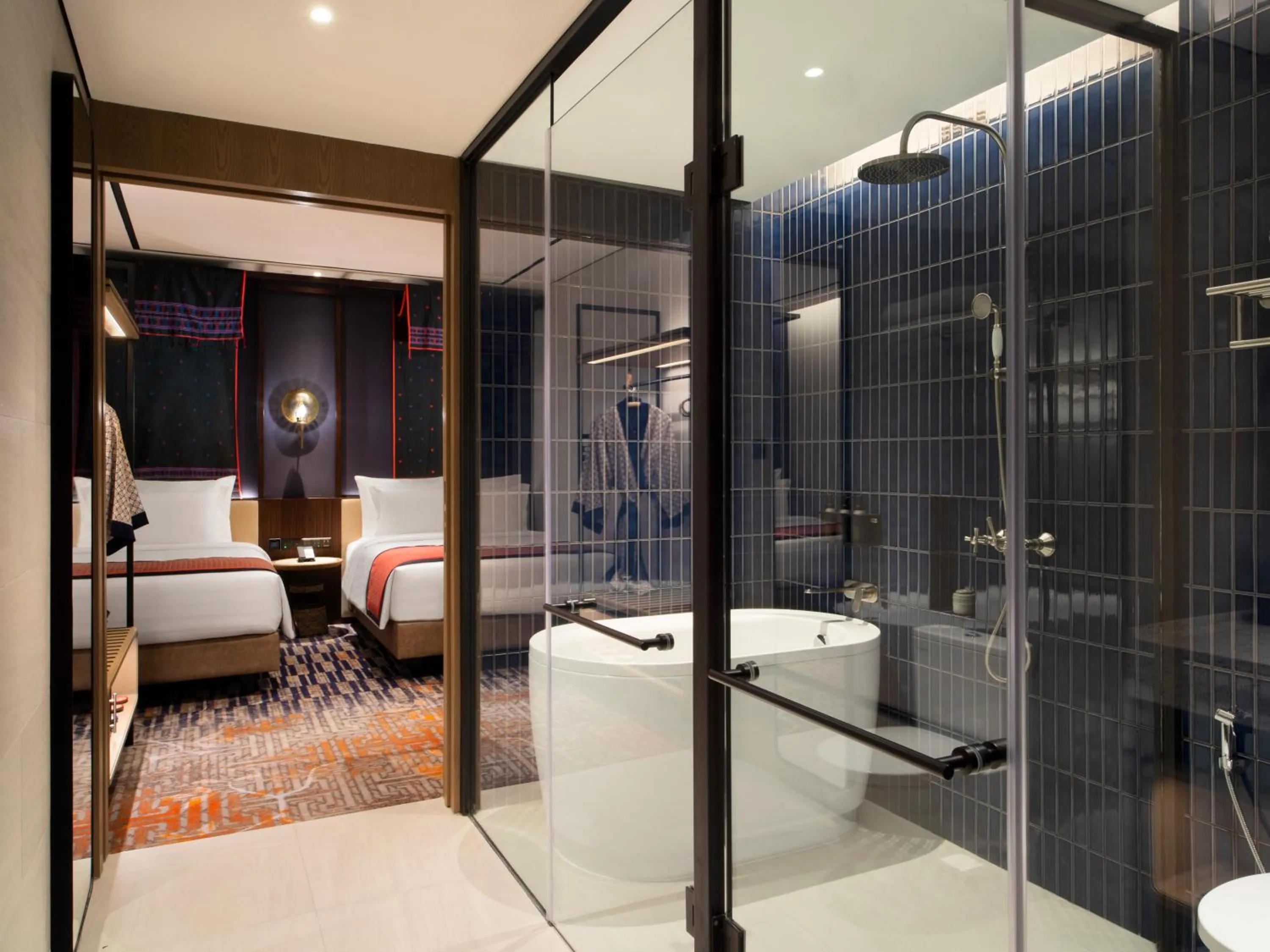 Shower in Episode Gading Serpong