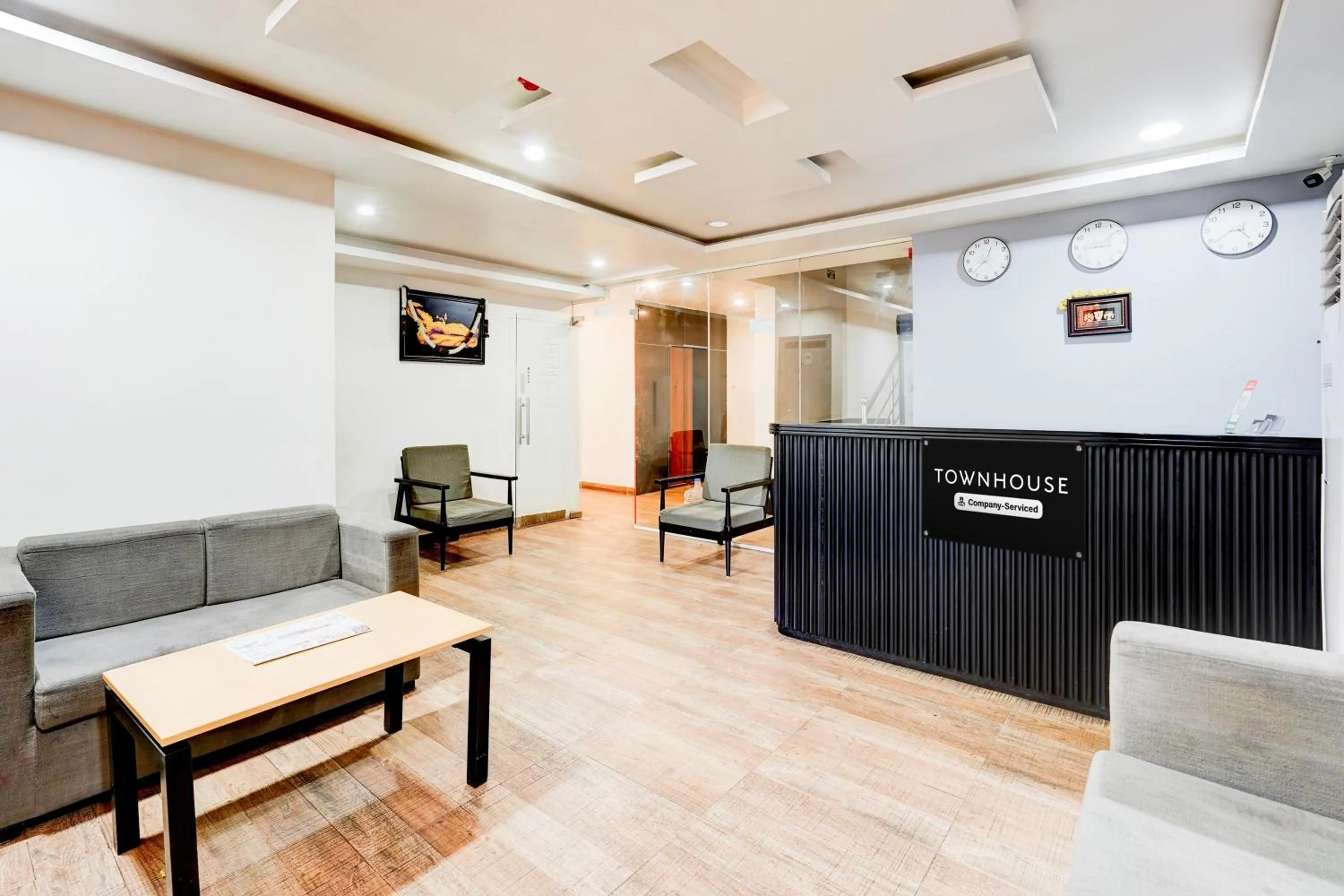 Lobby or reception in Super Townhouse Tirupati