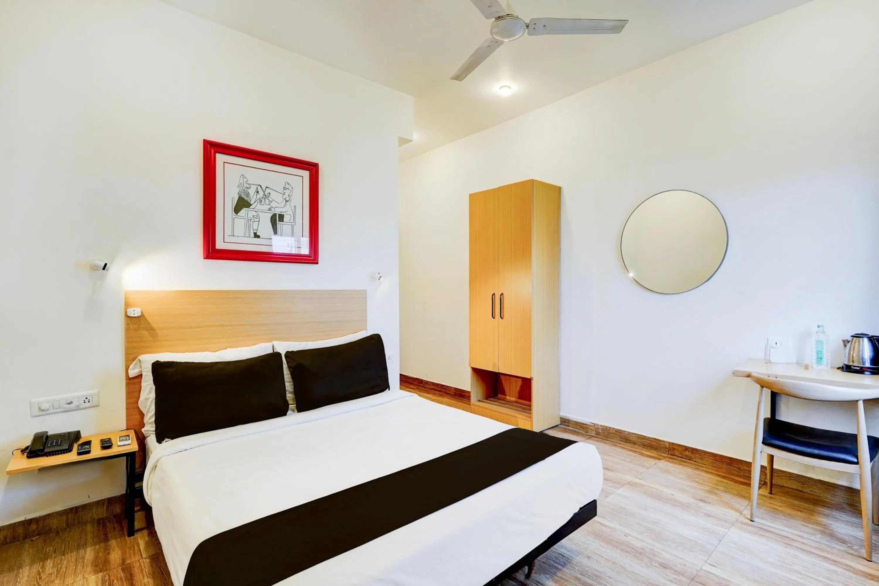 Bedroom, Bed in Super Townhouse Tirupati