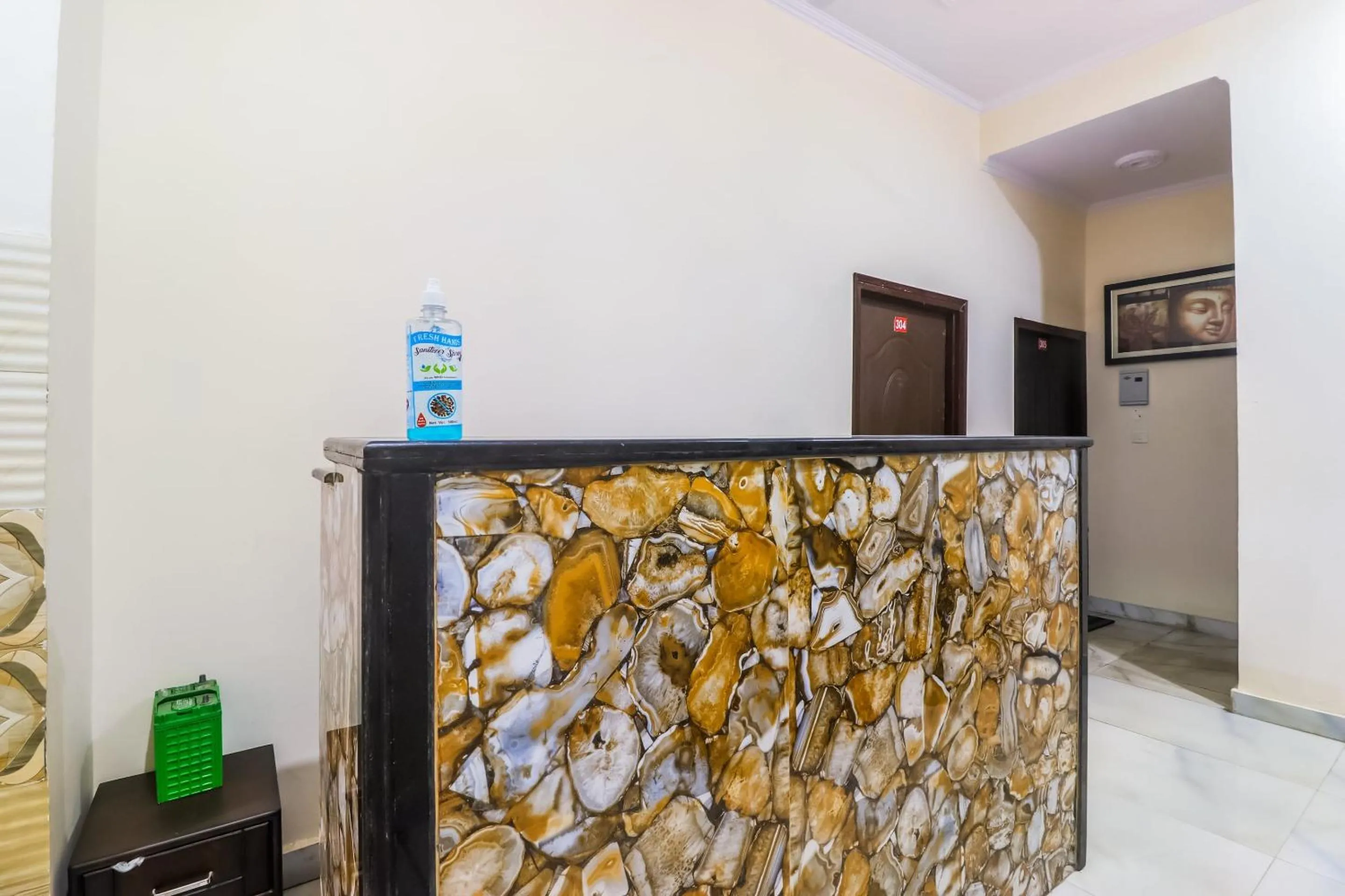 Lobby or reception in Hotel O Townhouse