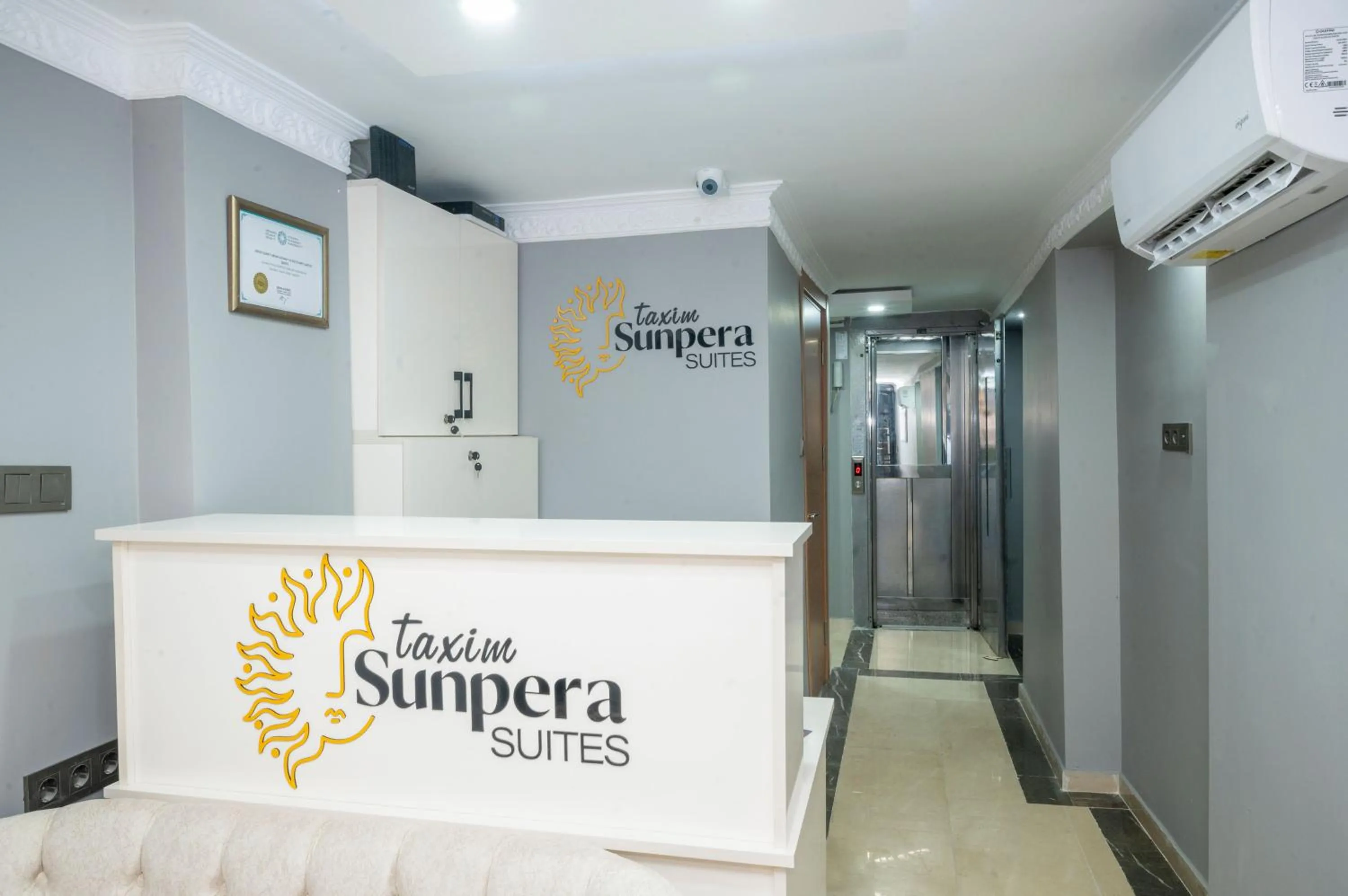 Lobby or reception in Taxim Sunpera Suites