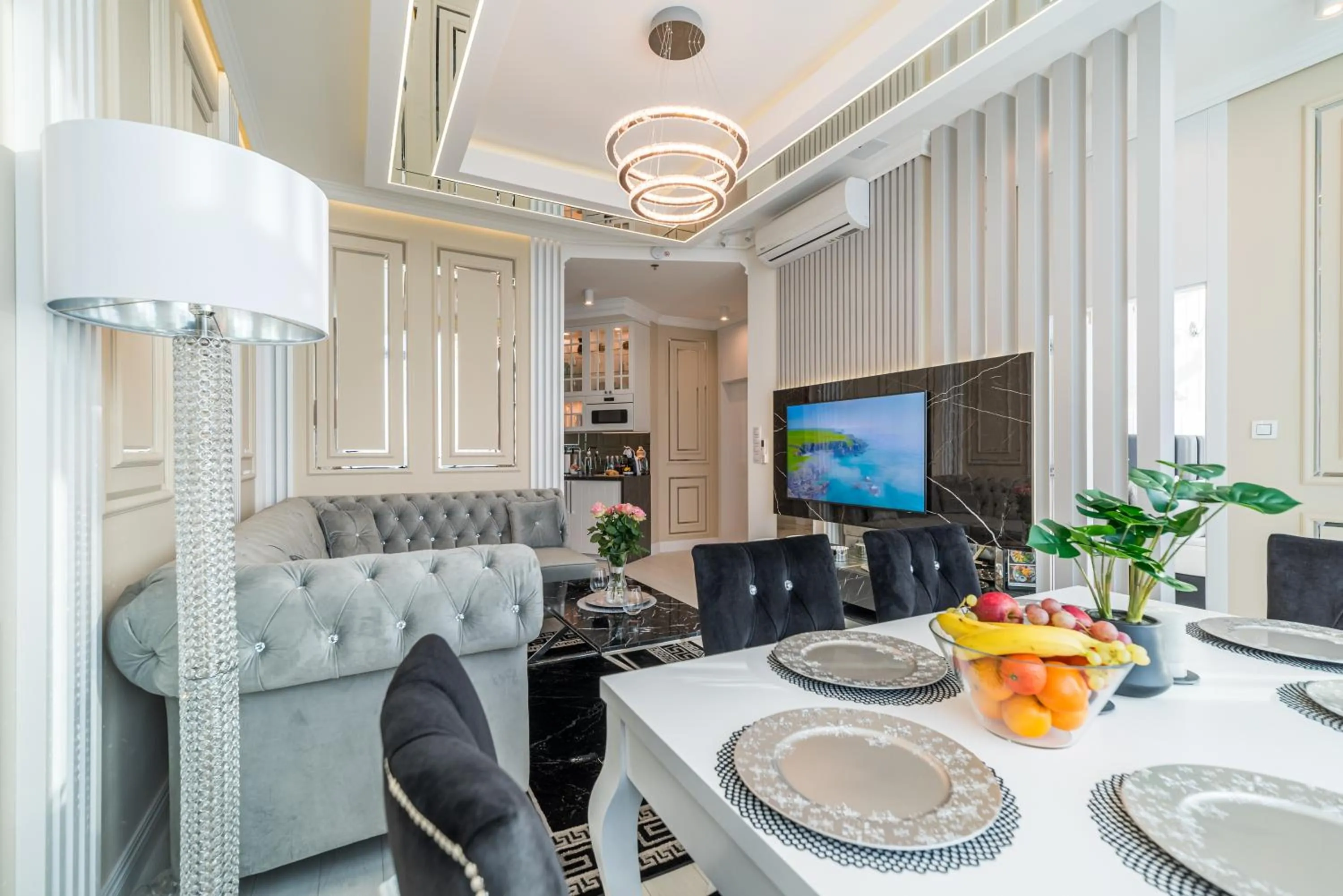 TV and multimedia in Q18 ApartHotel