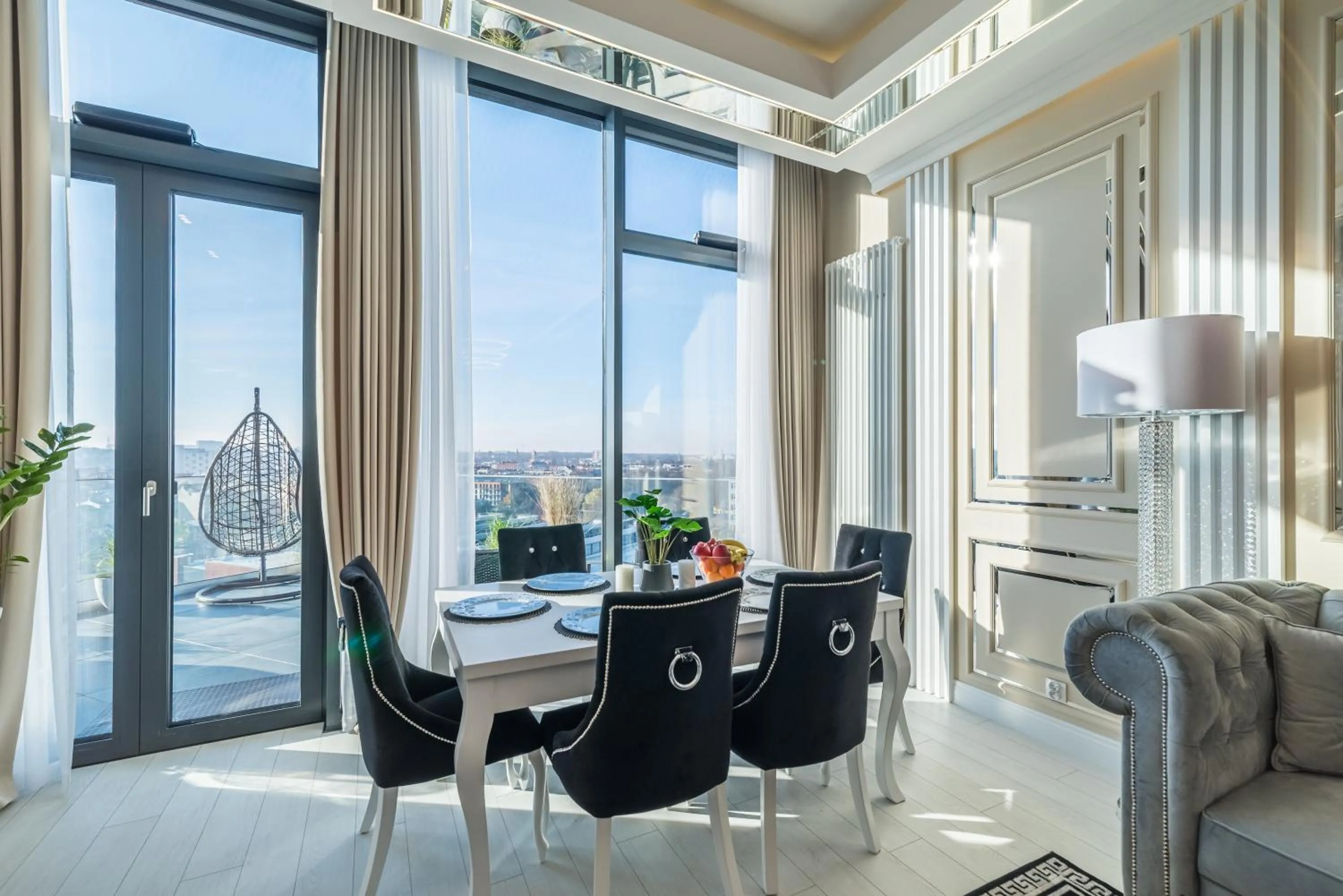 Kitchen or kitchenette in Q18 ApartHotel