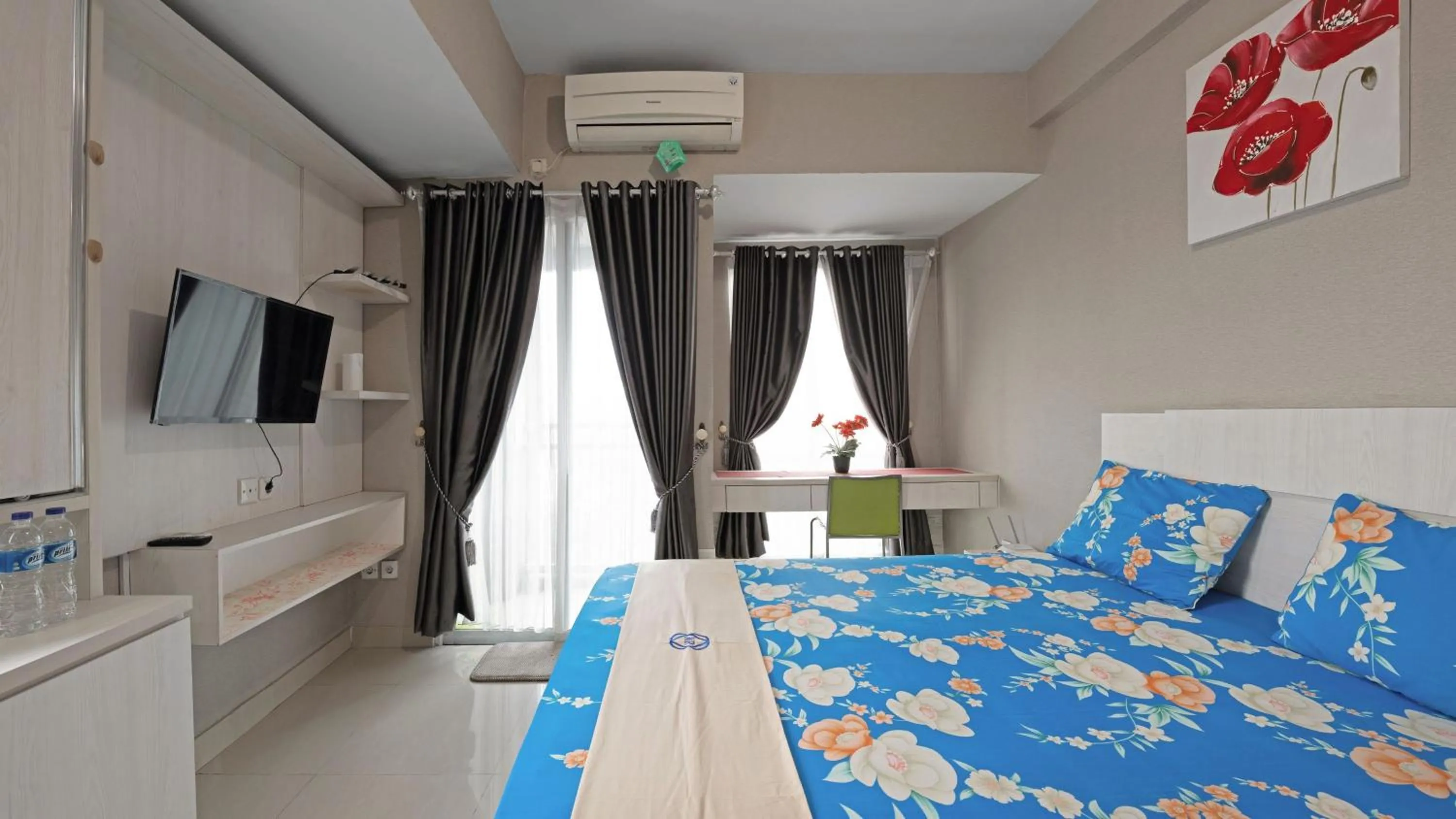 Bed in Apartemen Grand Dhika City by Nina