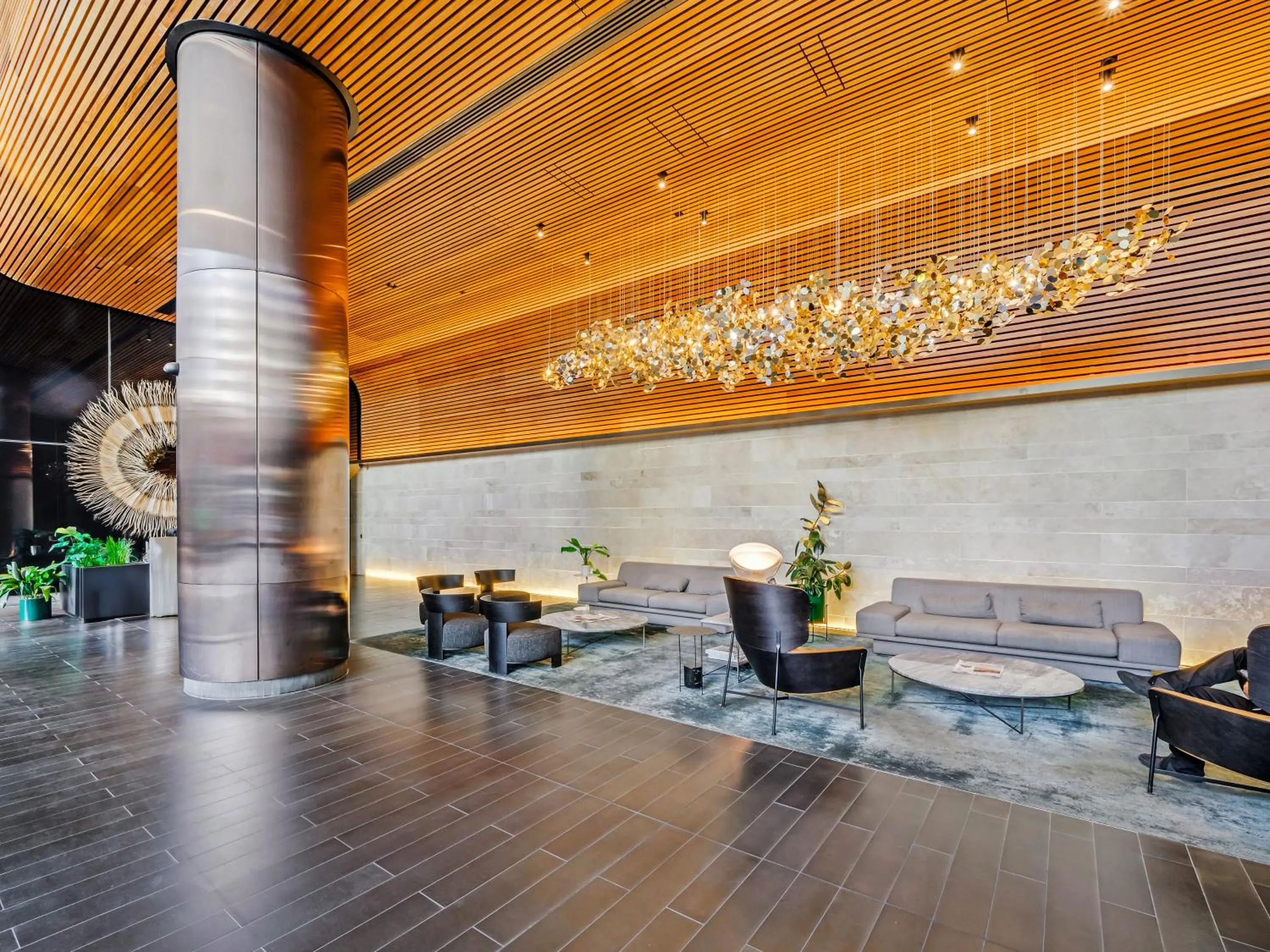 Lobby or reception in Pars apartments - Melbourne Quarter- unique View of city and Yarra