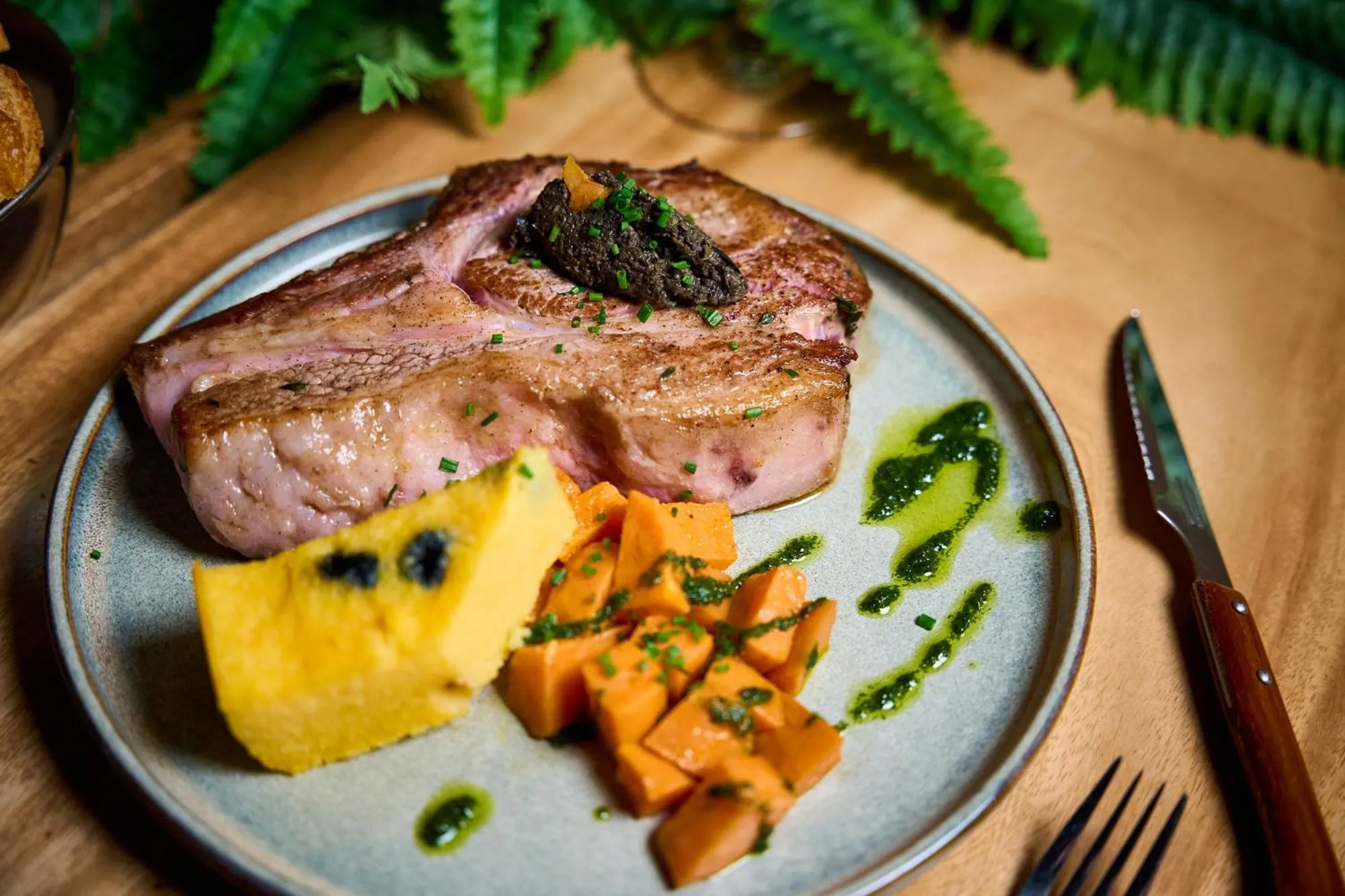 Restaurant/places to eat in In Jungle Hôtel