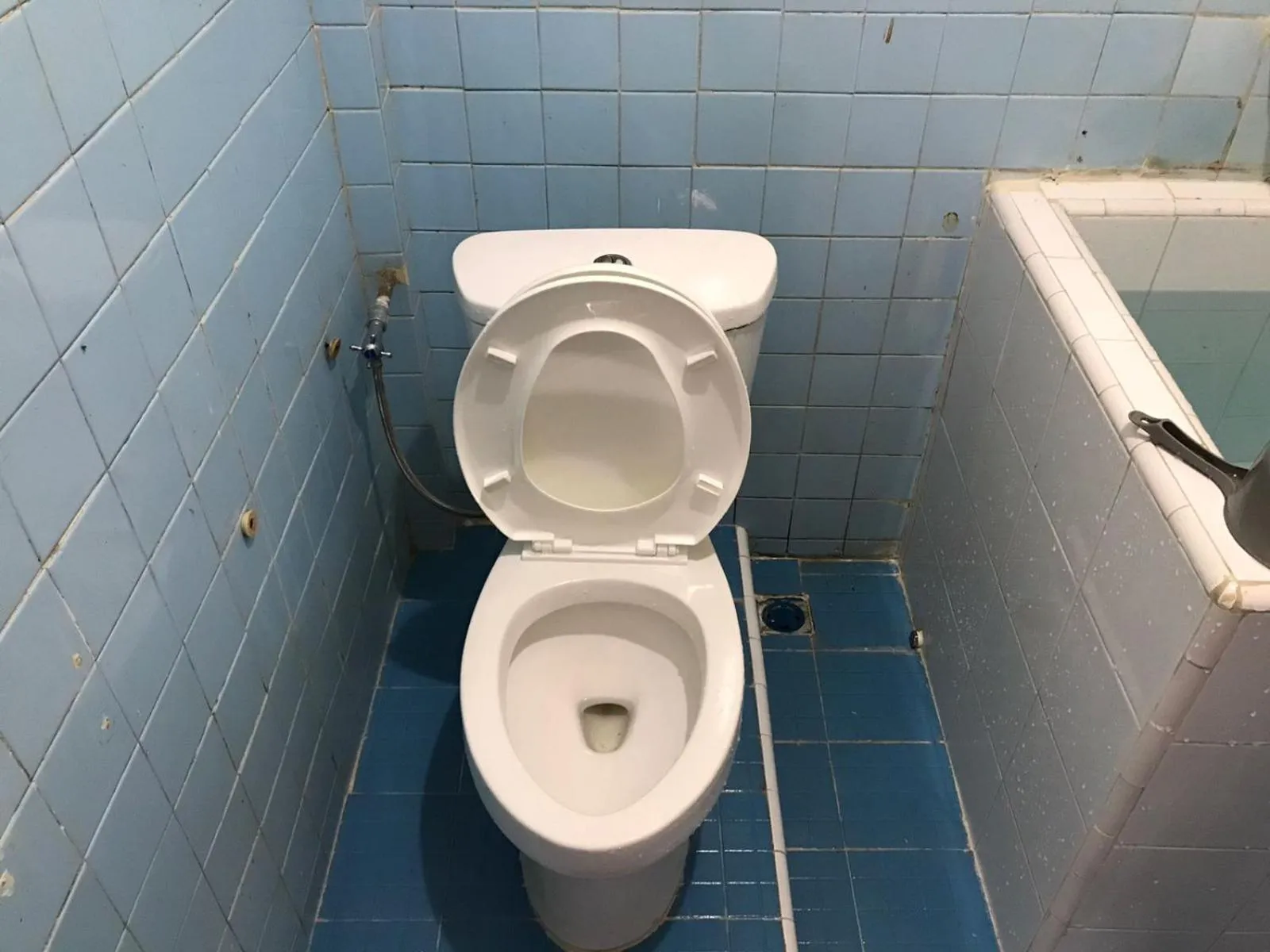 Bathroom in Hotel Miranda at Desa Wisata Berastagi