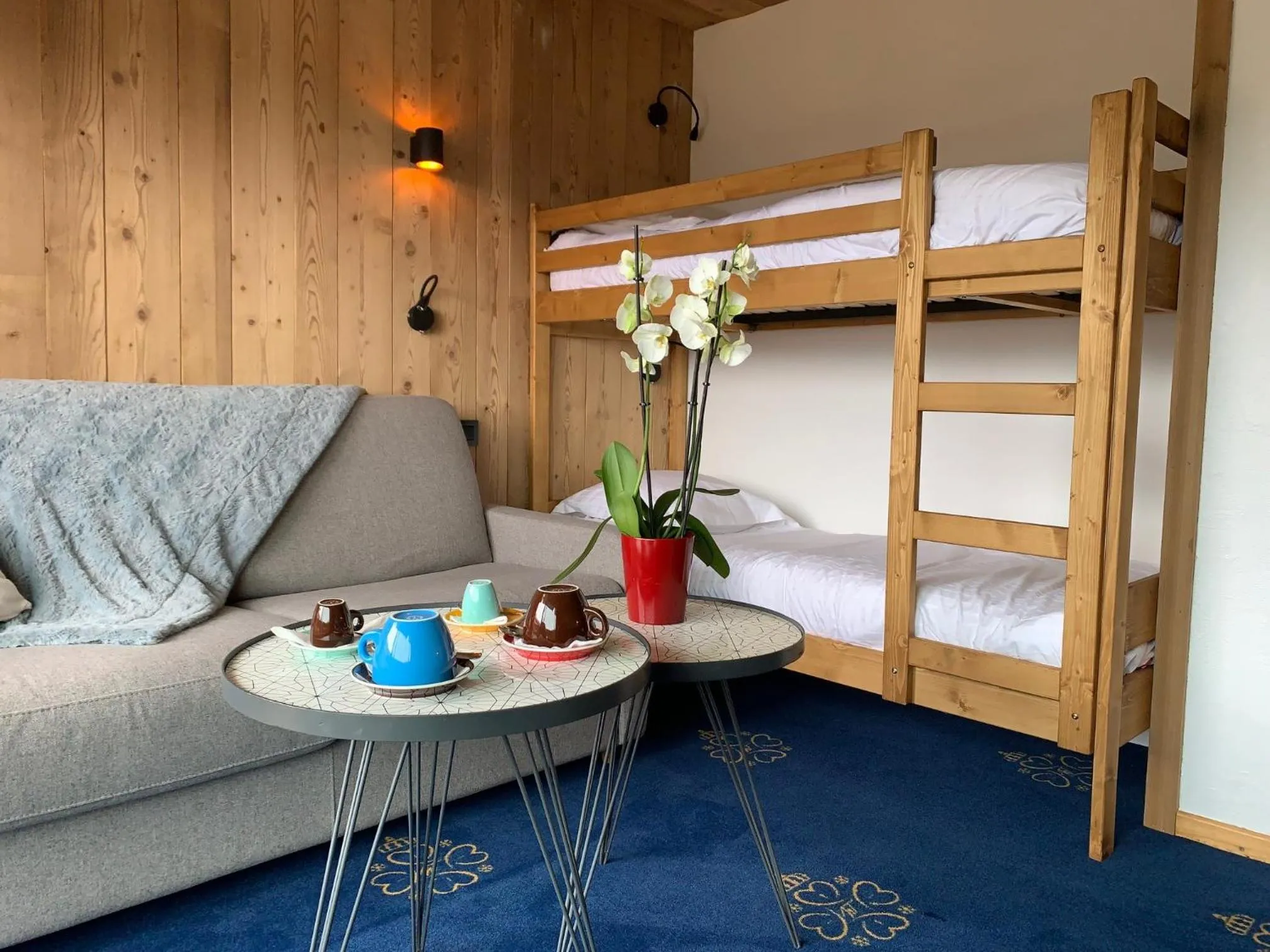 bunk bed, Bed in Hôtel Le Labrador 1971