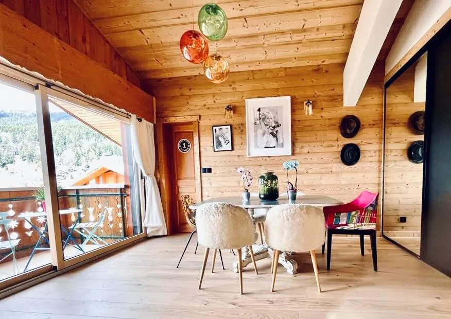 Living room in Hôtel Le Labrador 1971