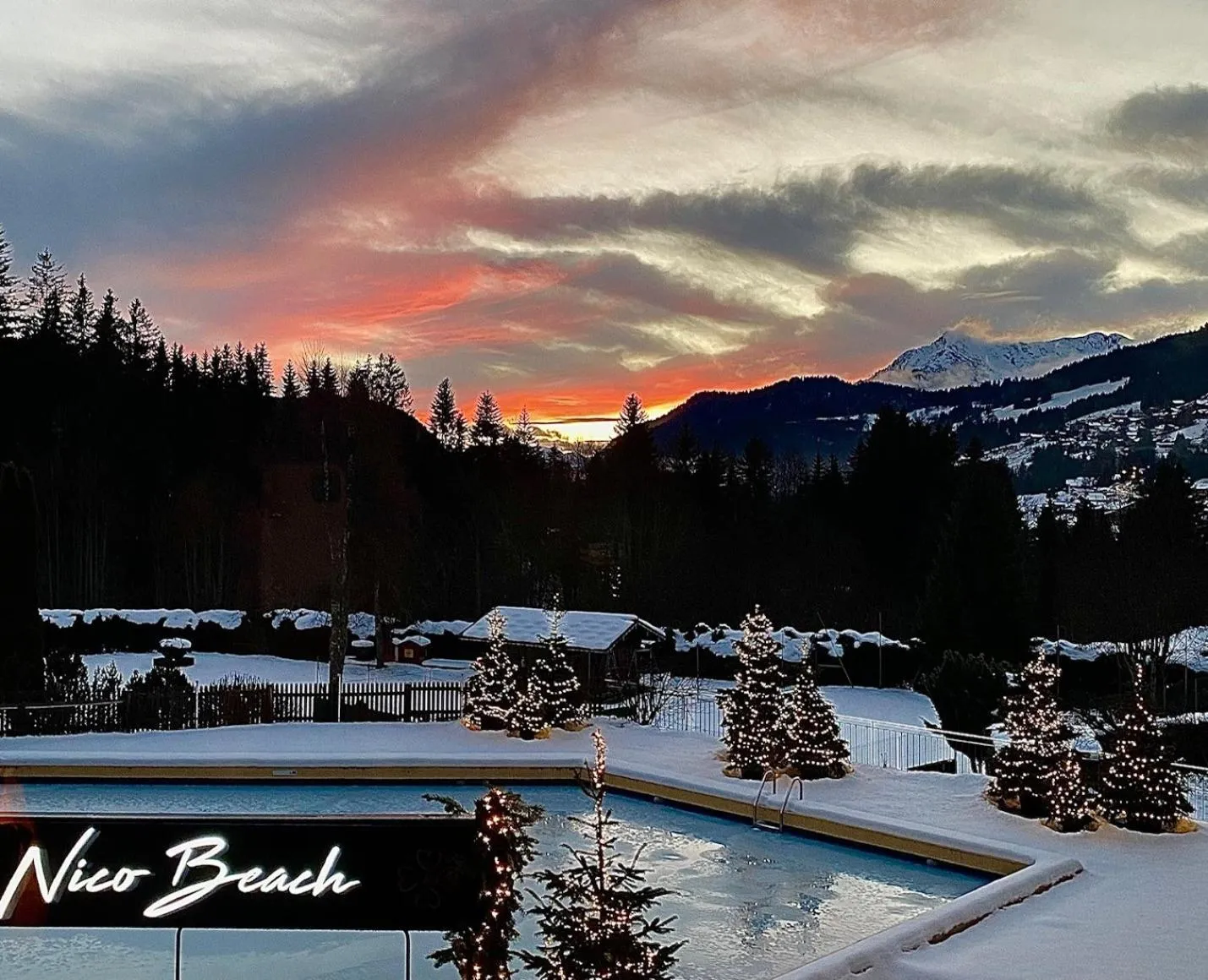 Mountain view in Hôtel Le Labrador 1971