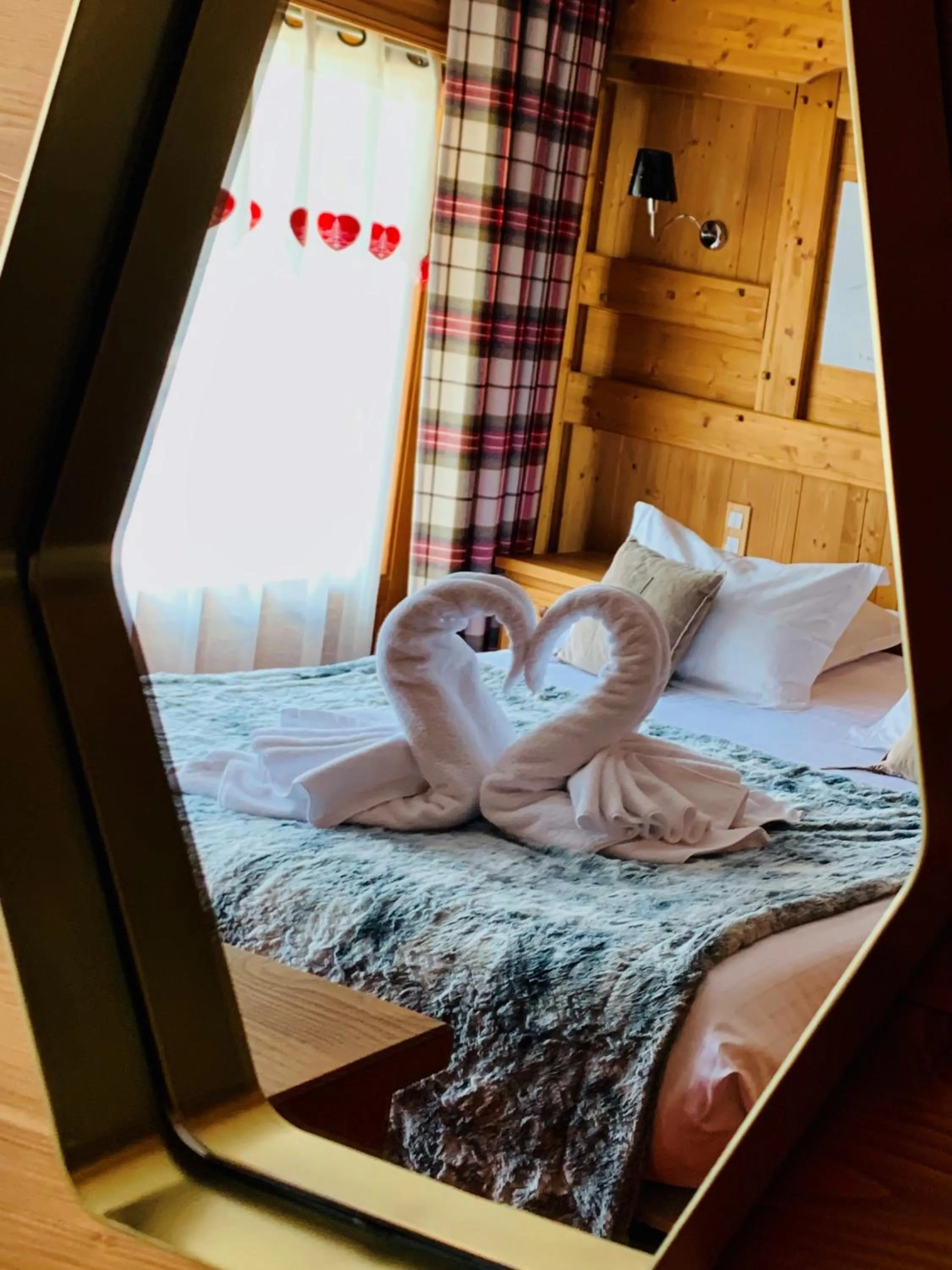 Bed in Hôtel Le Labrador 1971