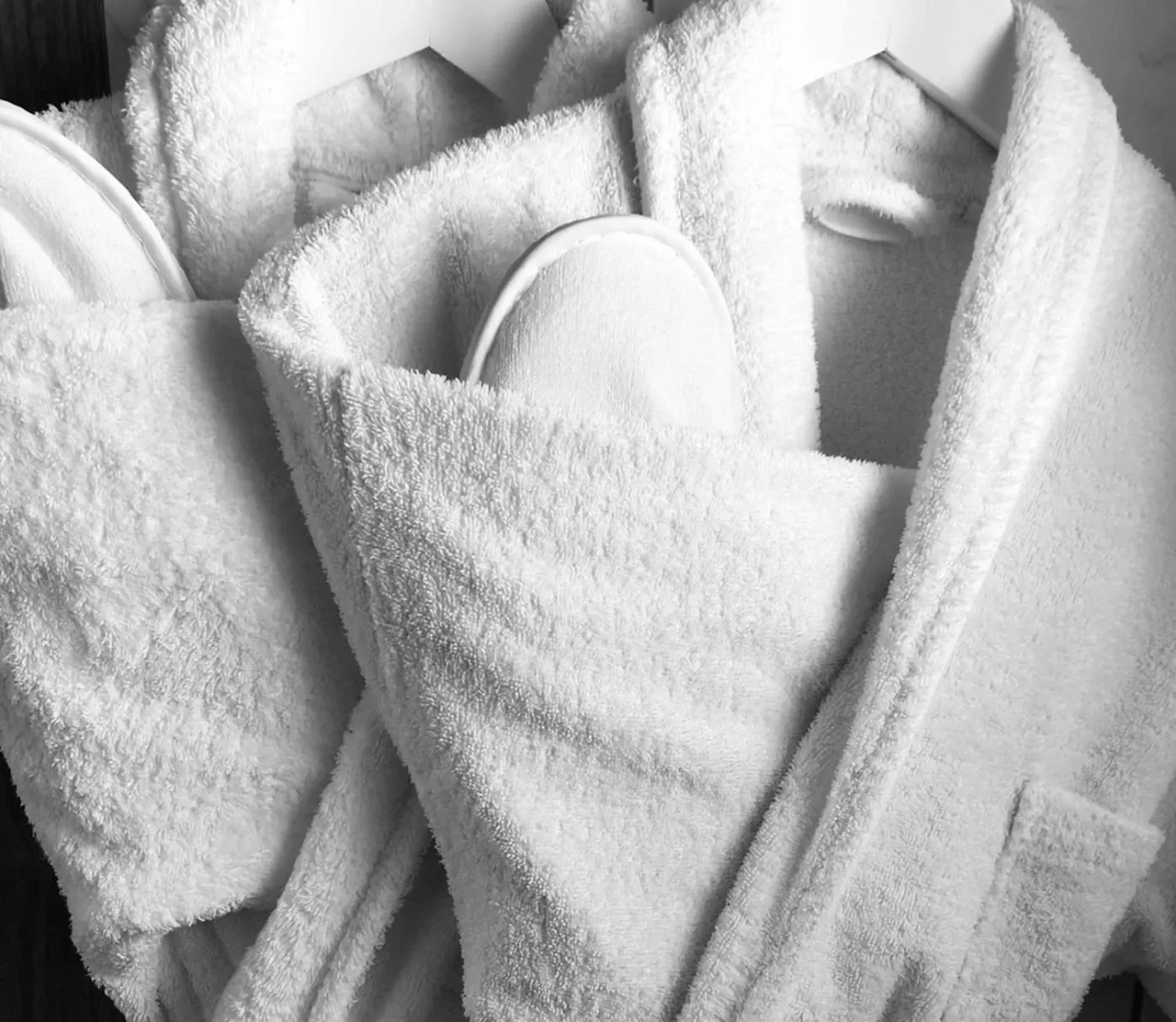 Bedroom, Bed in Hôtel Le Labrador 1971