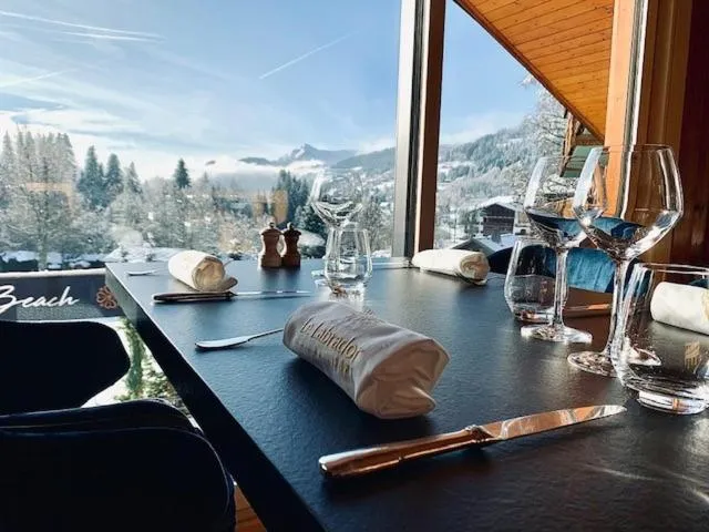 Dining area in Hôtel Le Labrador 1971