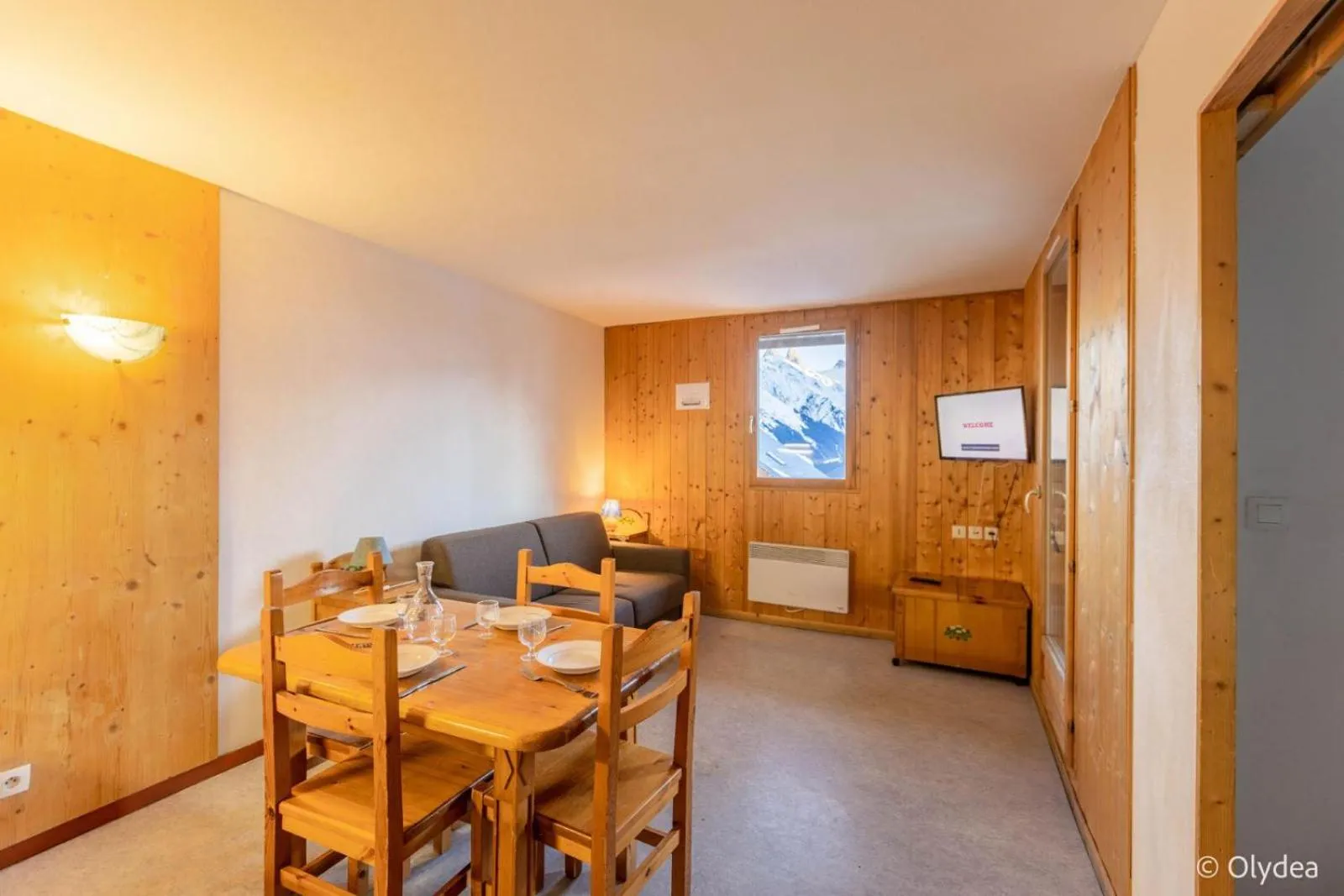 Dining area in Olydea Fontaine du Roi