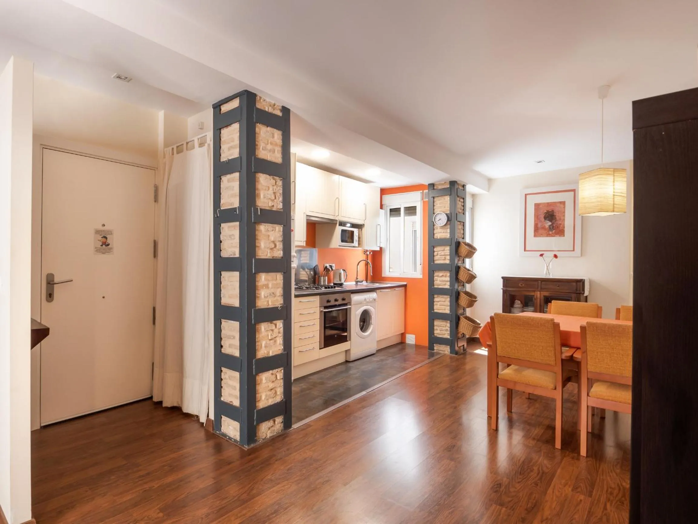 Kitchen or kitchenette in San Felipe Sevilla Urban Apartment