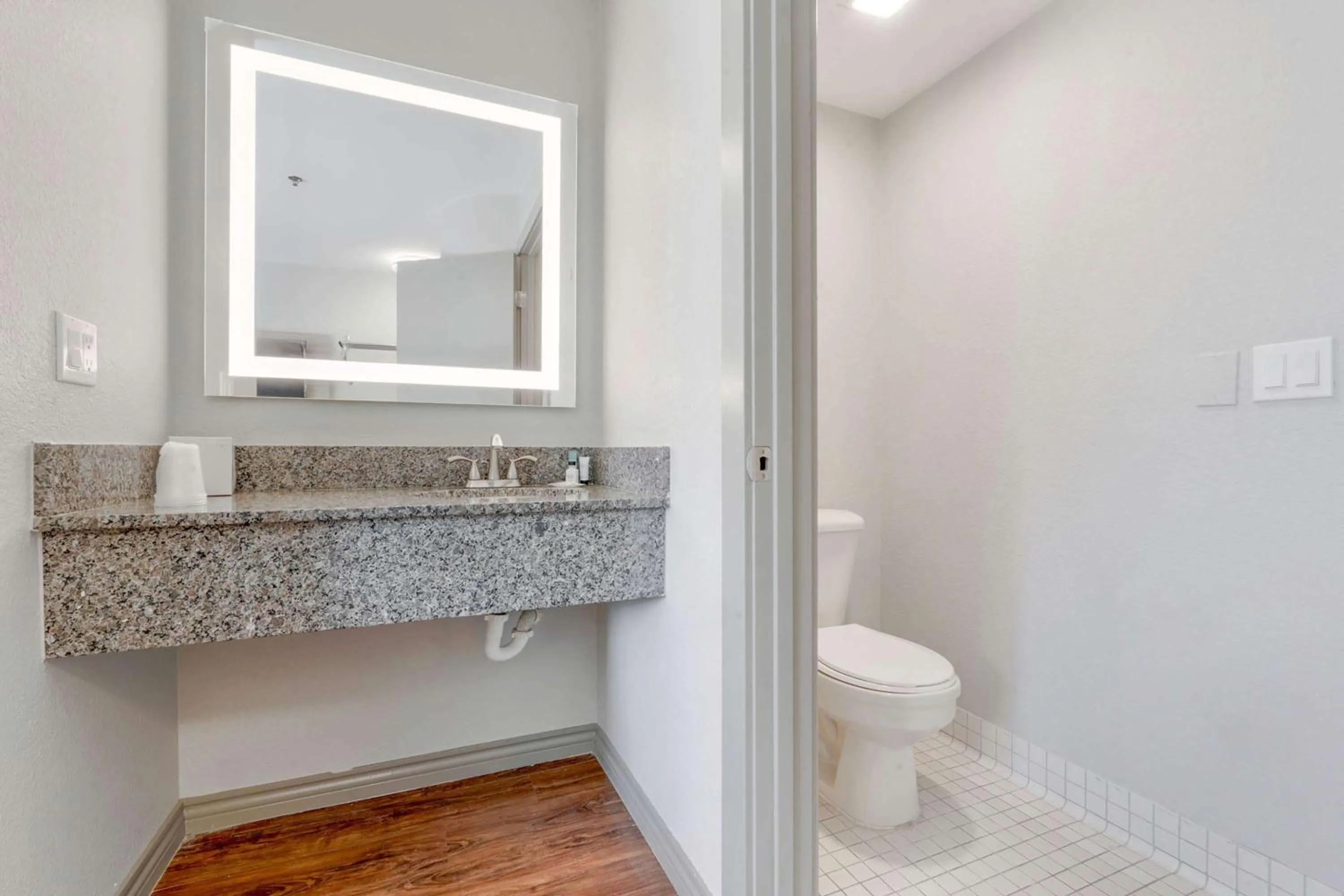 Bathroom in Days Inn by Wyndham Thornton