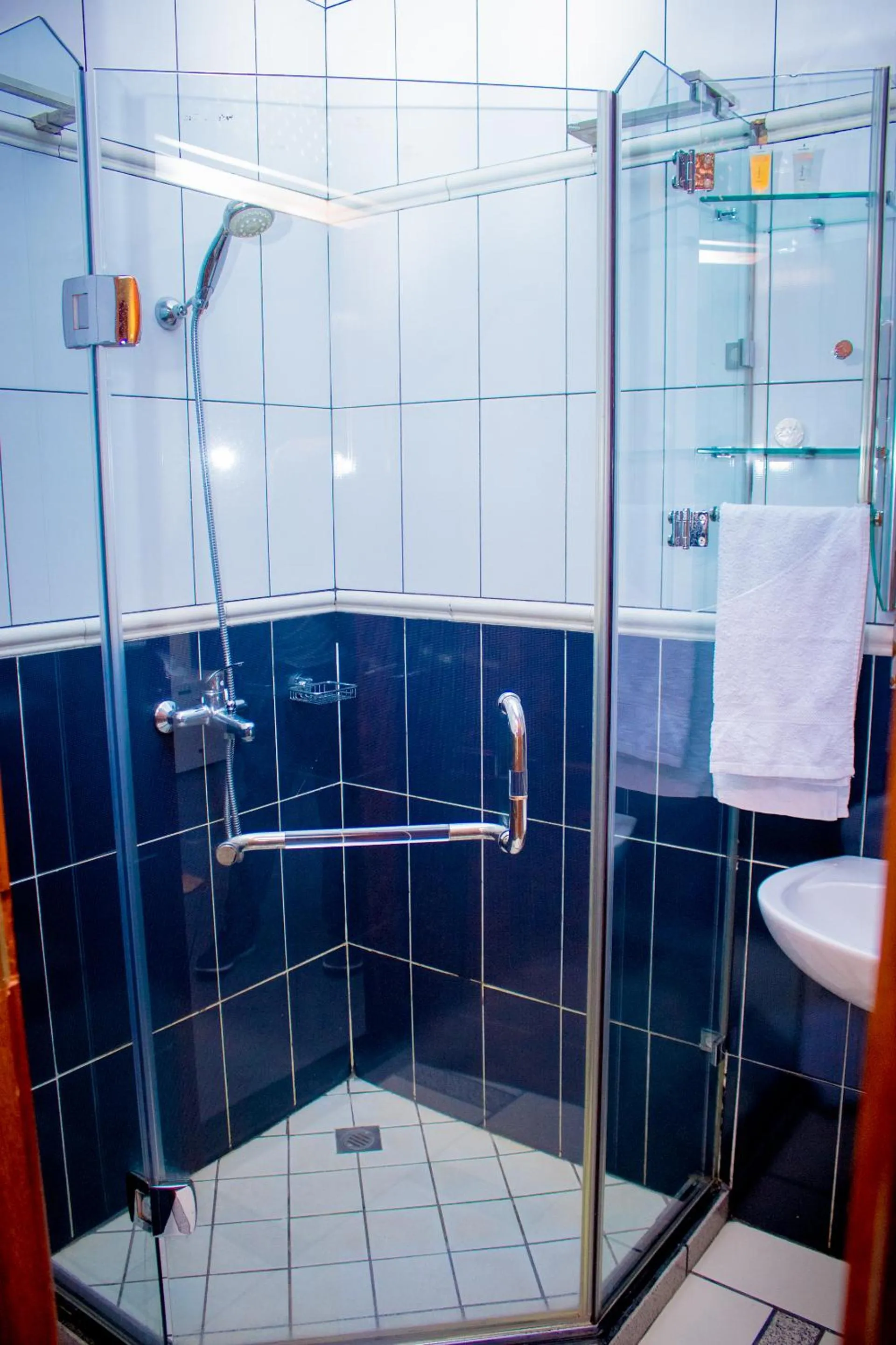 Bathroom in seven skies hotel