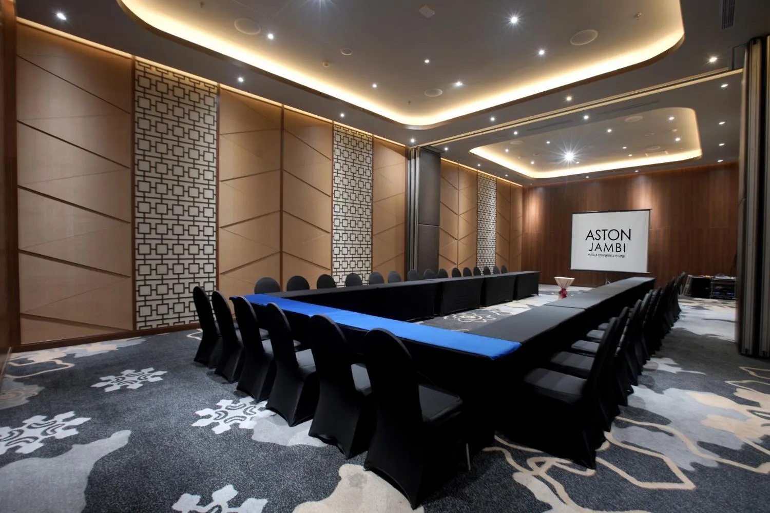 Meeting/conference room in Aston Jambi Hotel & Conference Center