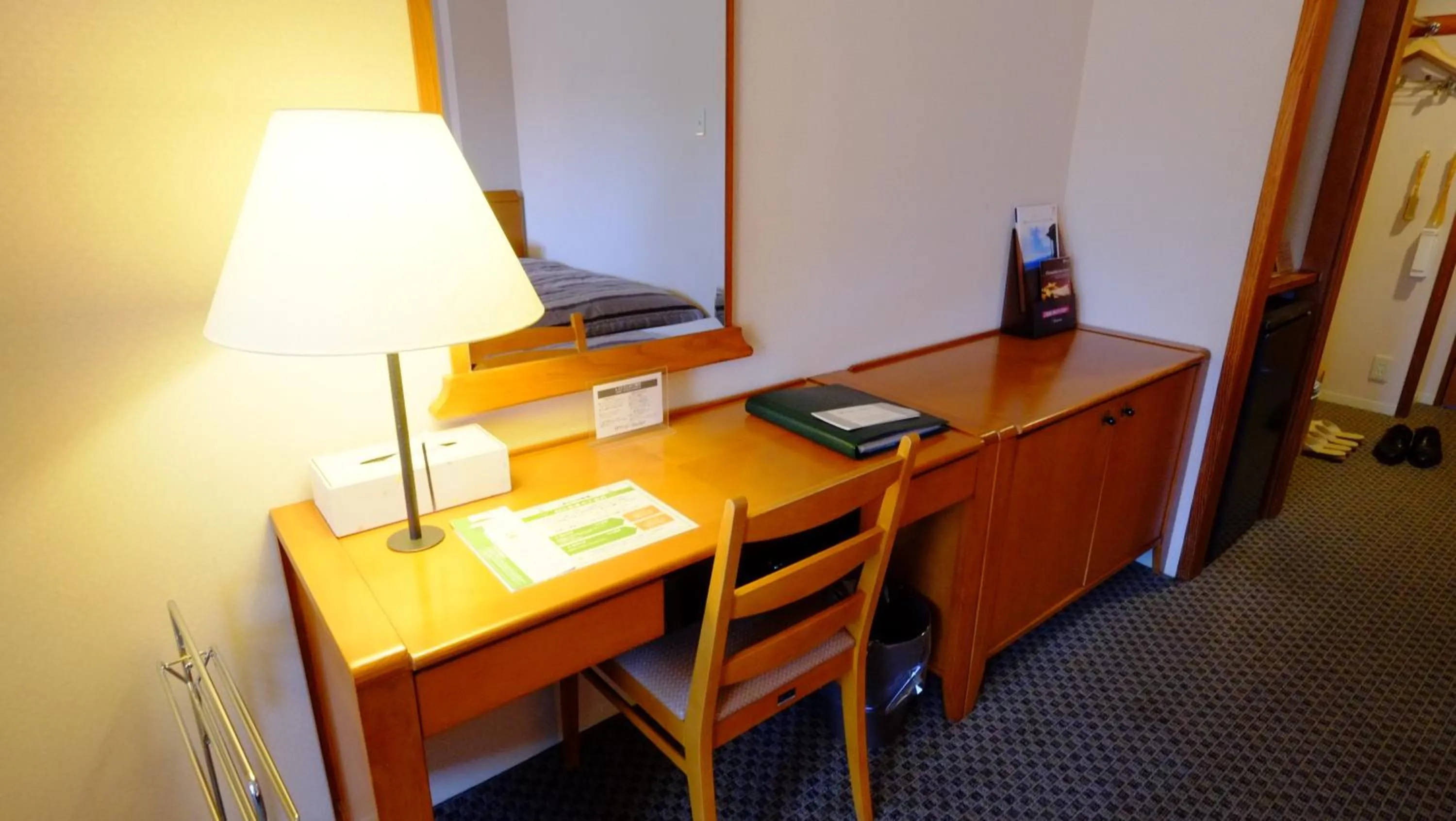 Seating area in Hotel Harvest Skijam Katsuyama