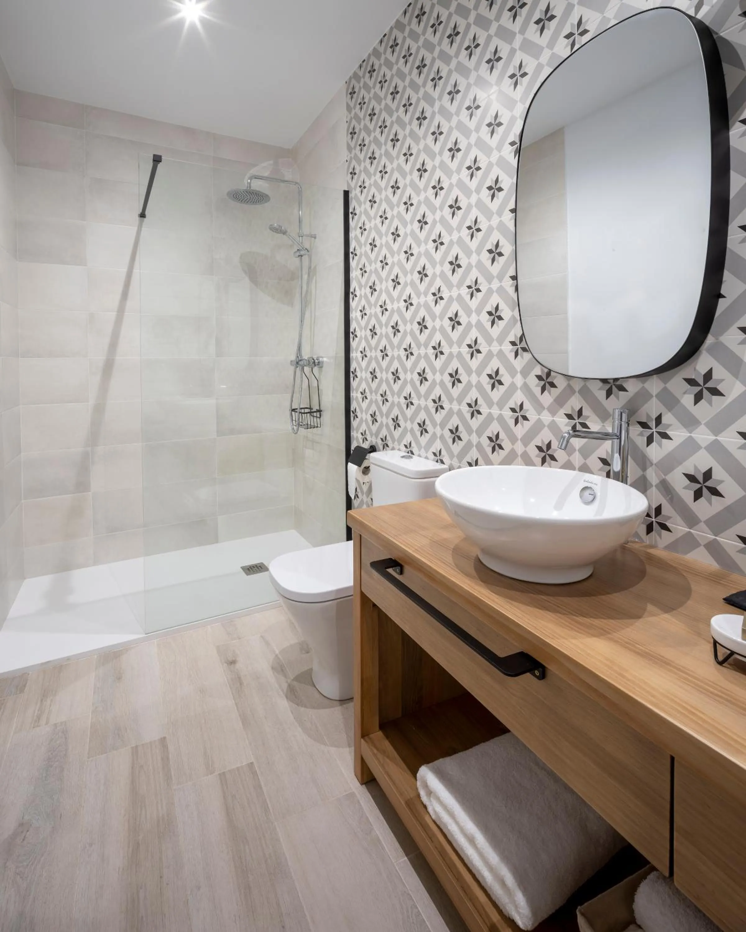 Bathroom in PETRONILA 1881