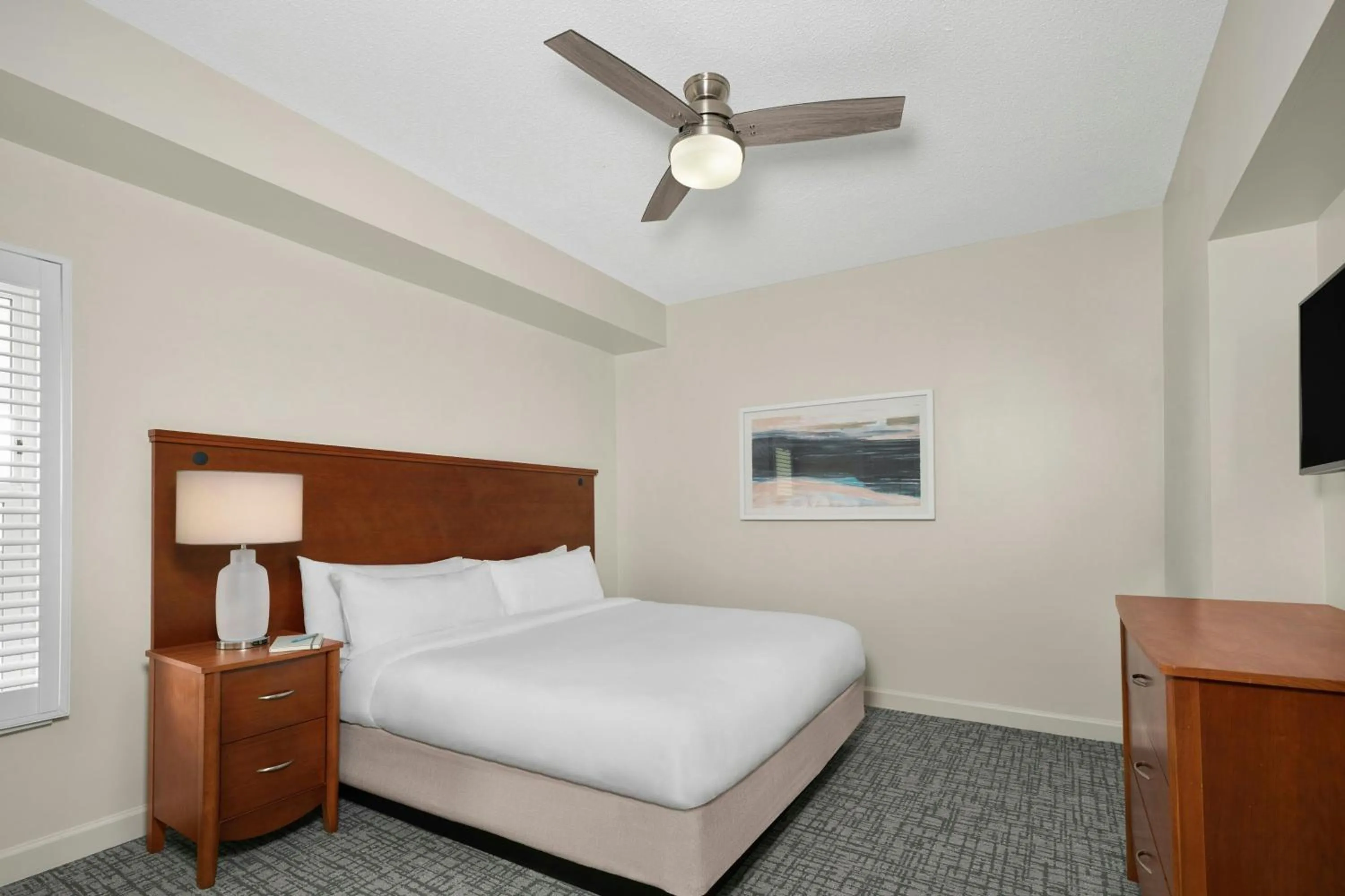 Bedroom, Bed in Marriott's Harbour Point and Sunset Pointe at Shelter Cove