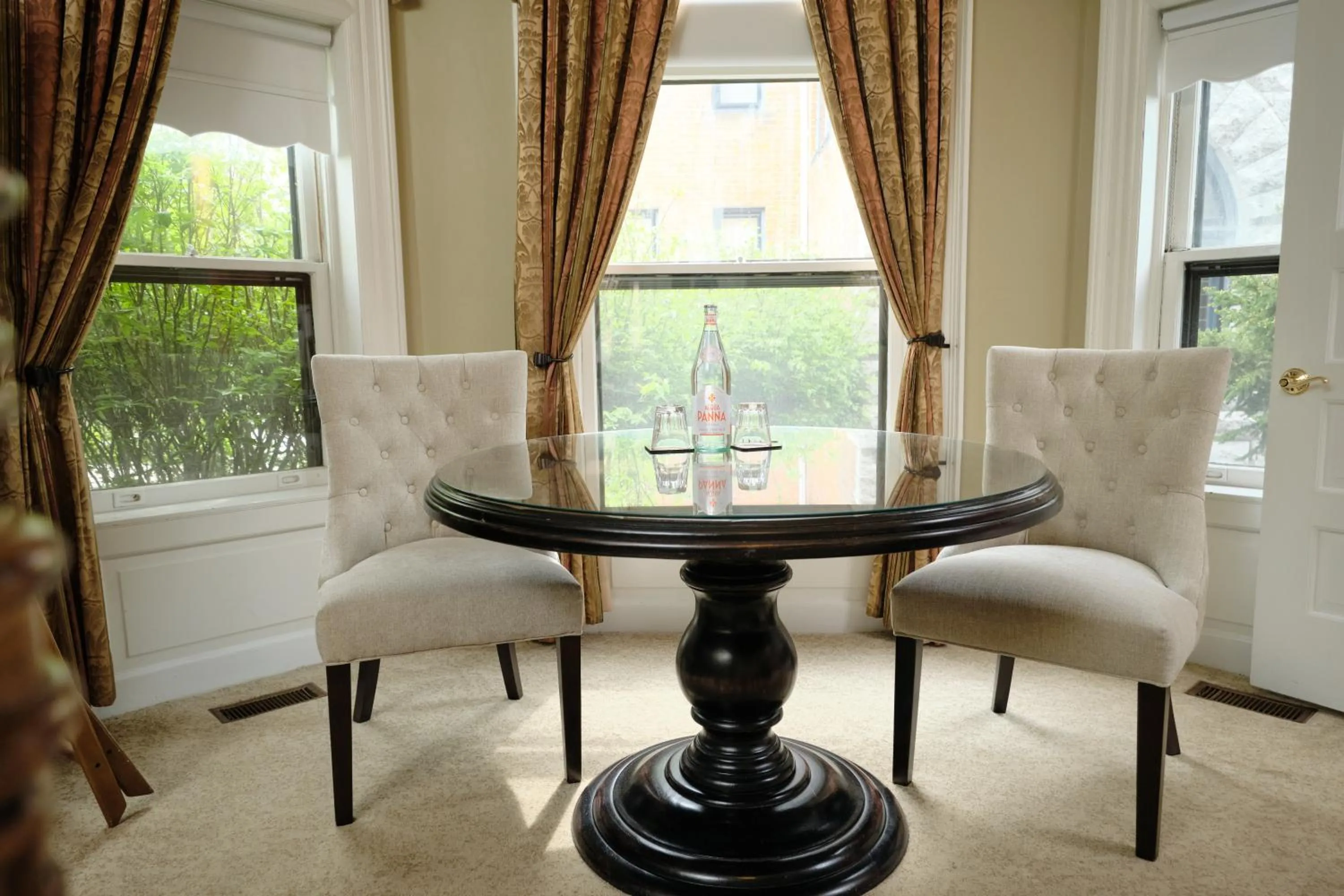 Decorative detail in The Inn on Ferry Street