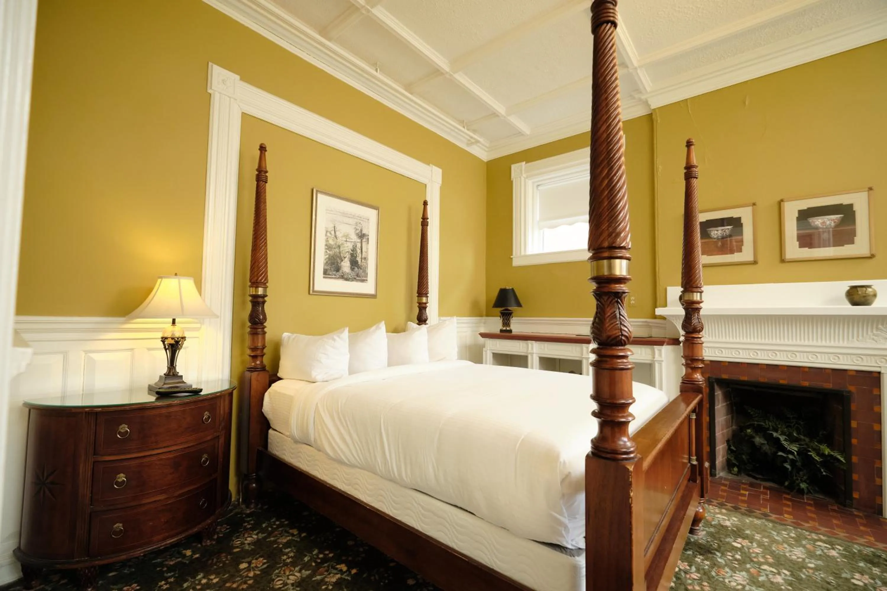 Bed in The Inn on Ferry Street