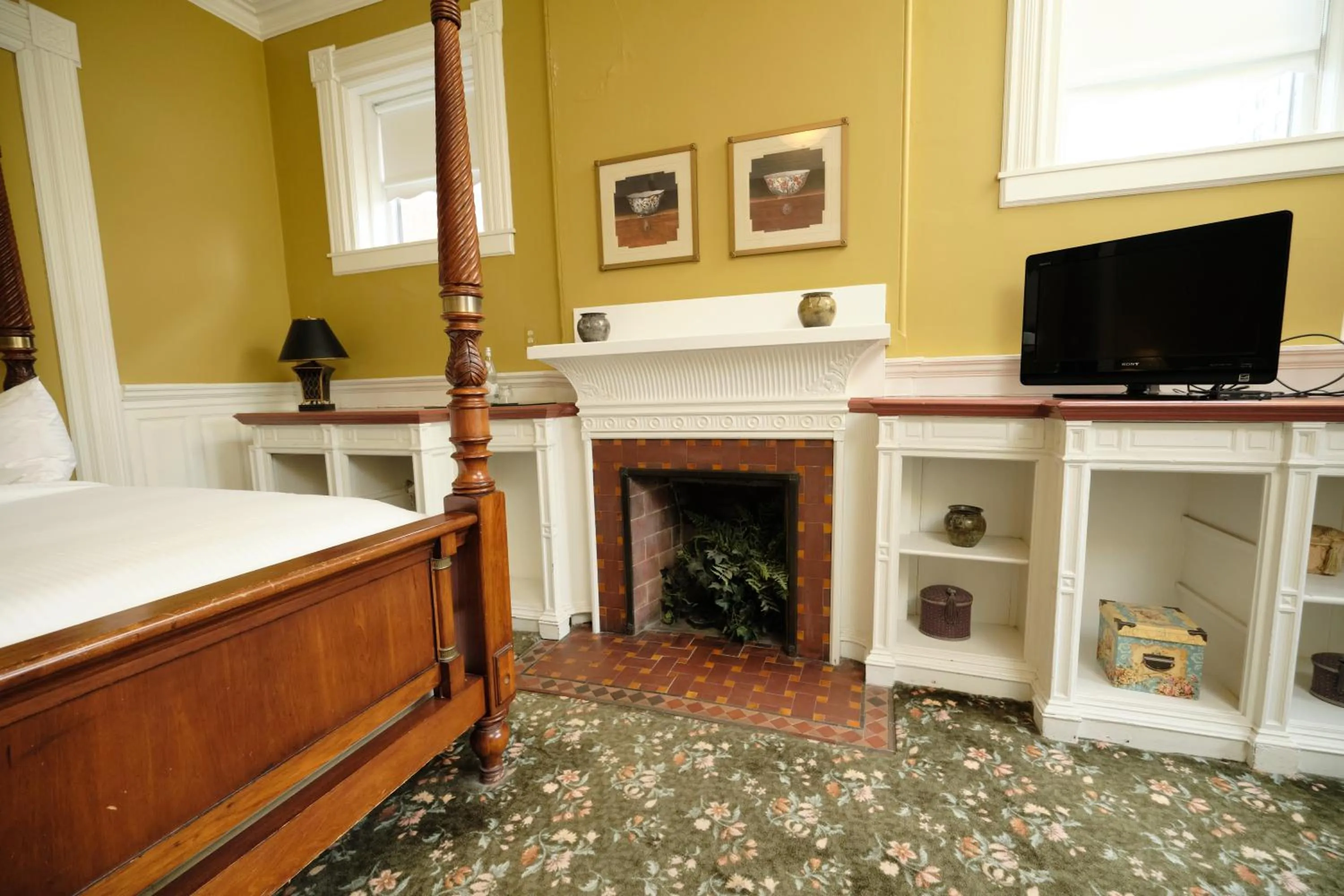 flat iron in The Inn on Ferry Street