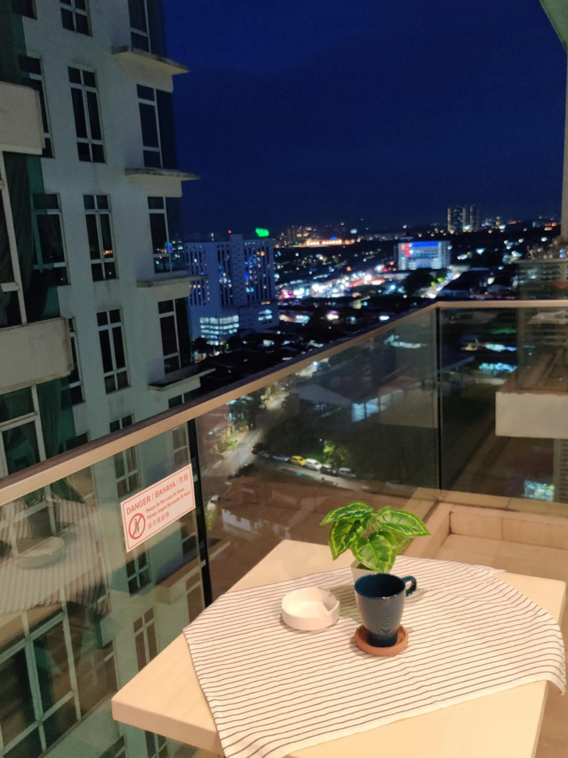 Balcony/Terrace in Ksl D'Esplanade Studio Apartment's 2