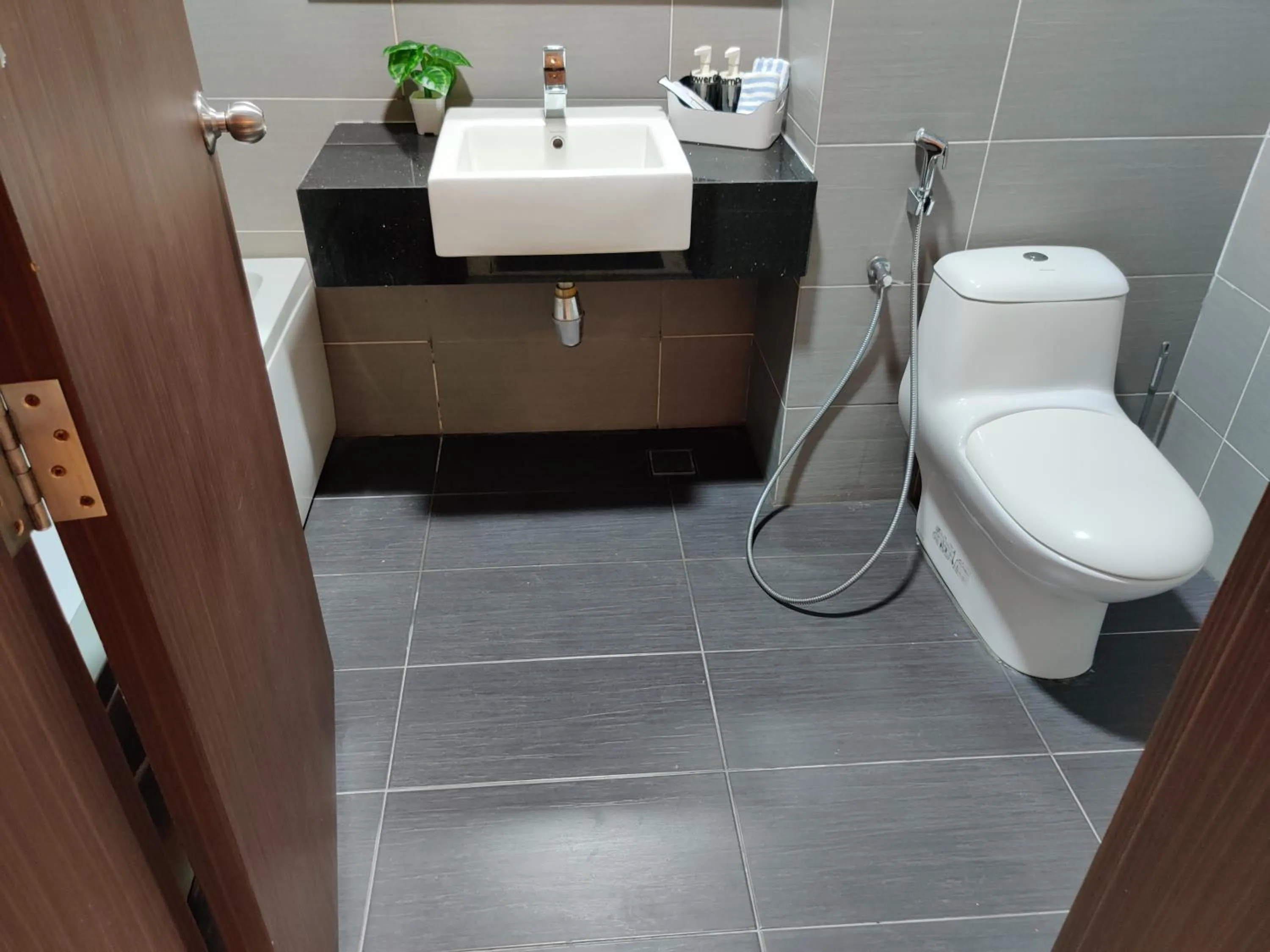 Bathroom in Ksl D'Esplanade Studio Apartment's 2
