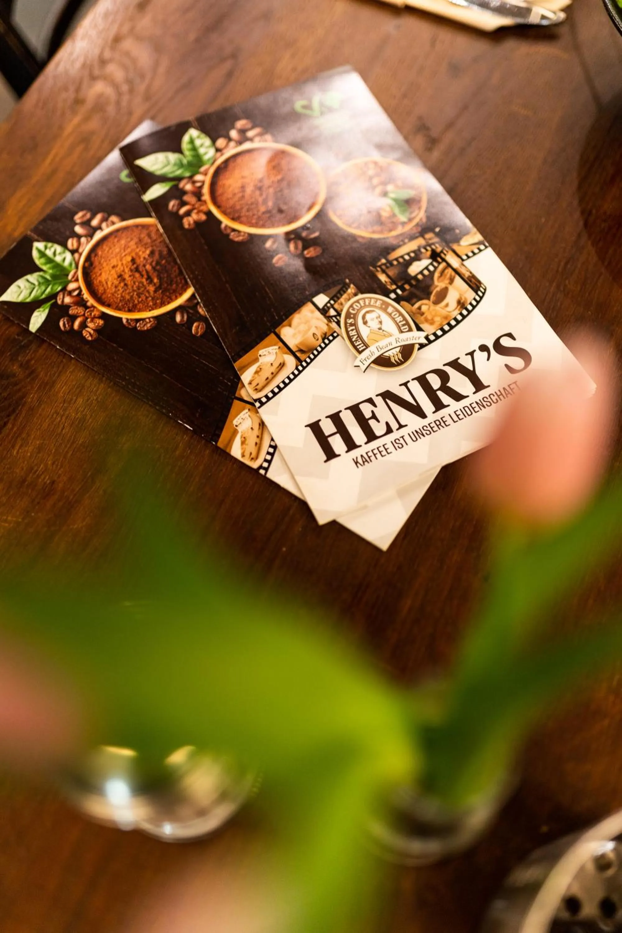 Restaurant/places to eat in Henriettas Sleeping