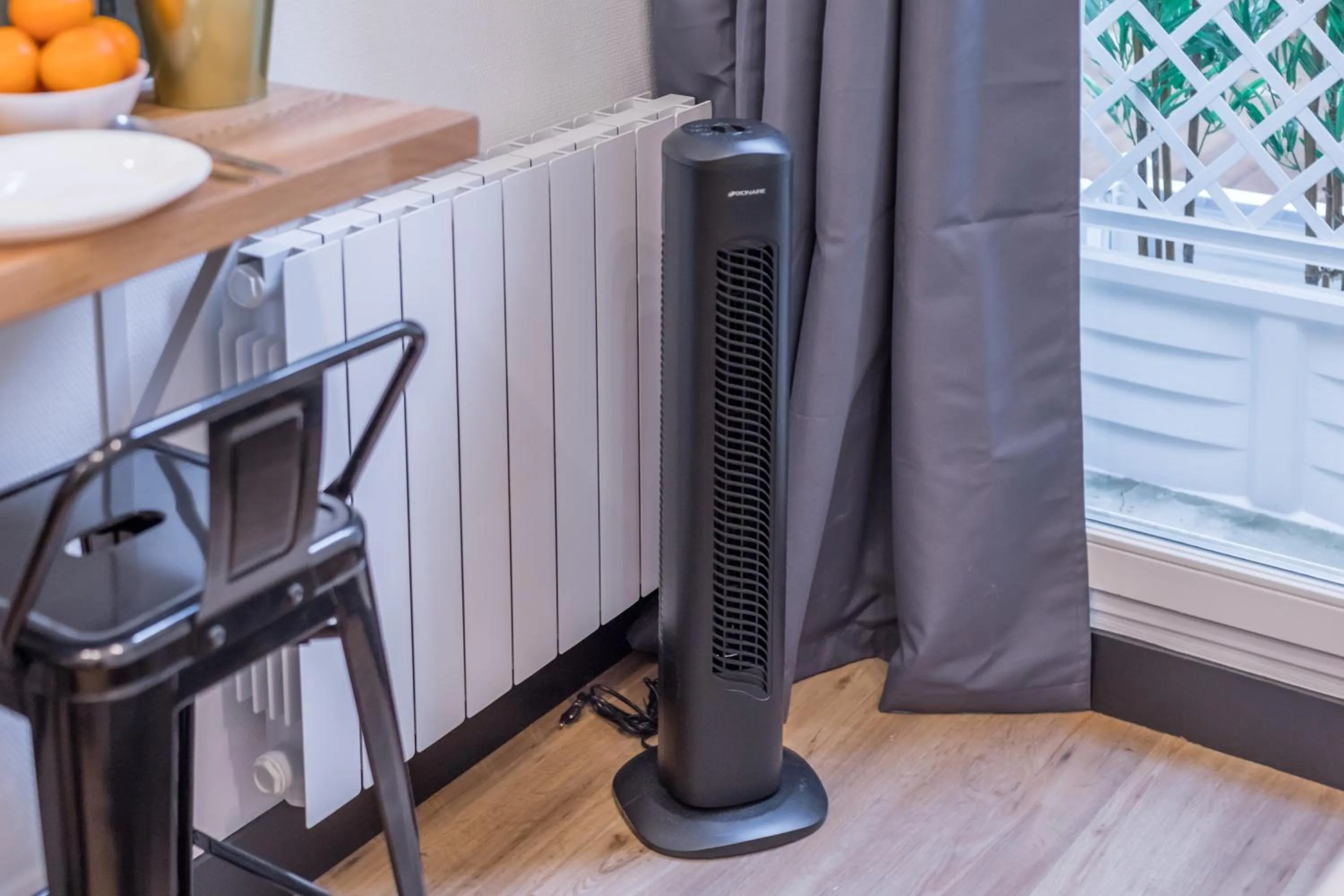 Photo of the whole room in WS Champs-Elysées - Colomb