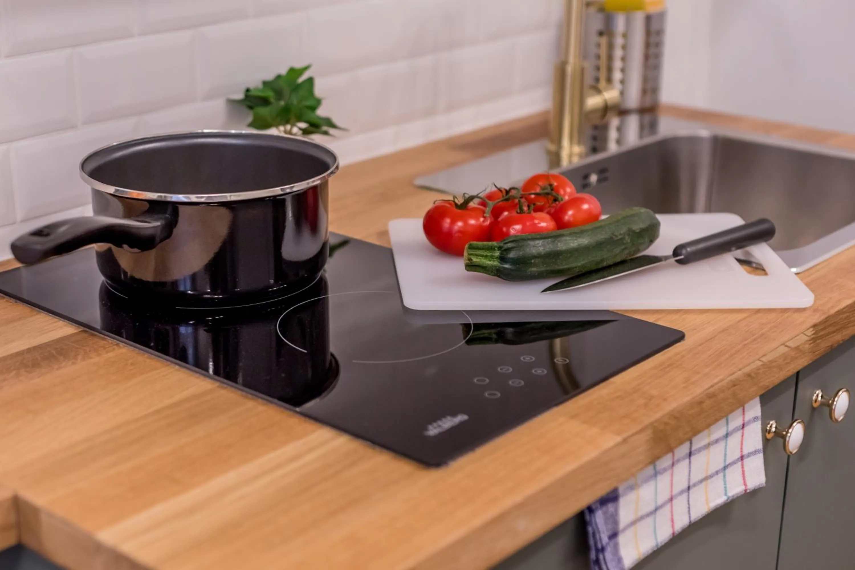 stove in WS Champs-Elysées - Colomb