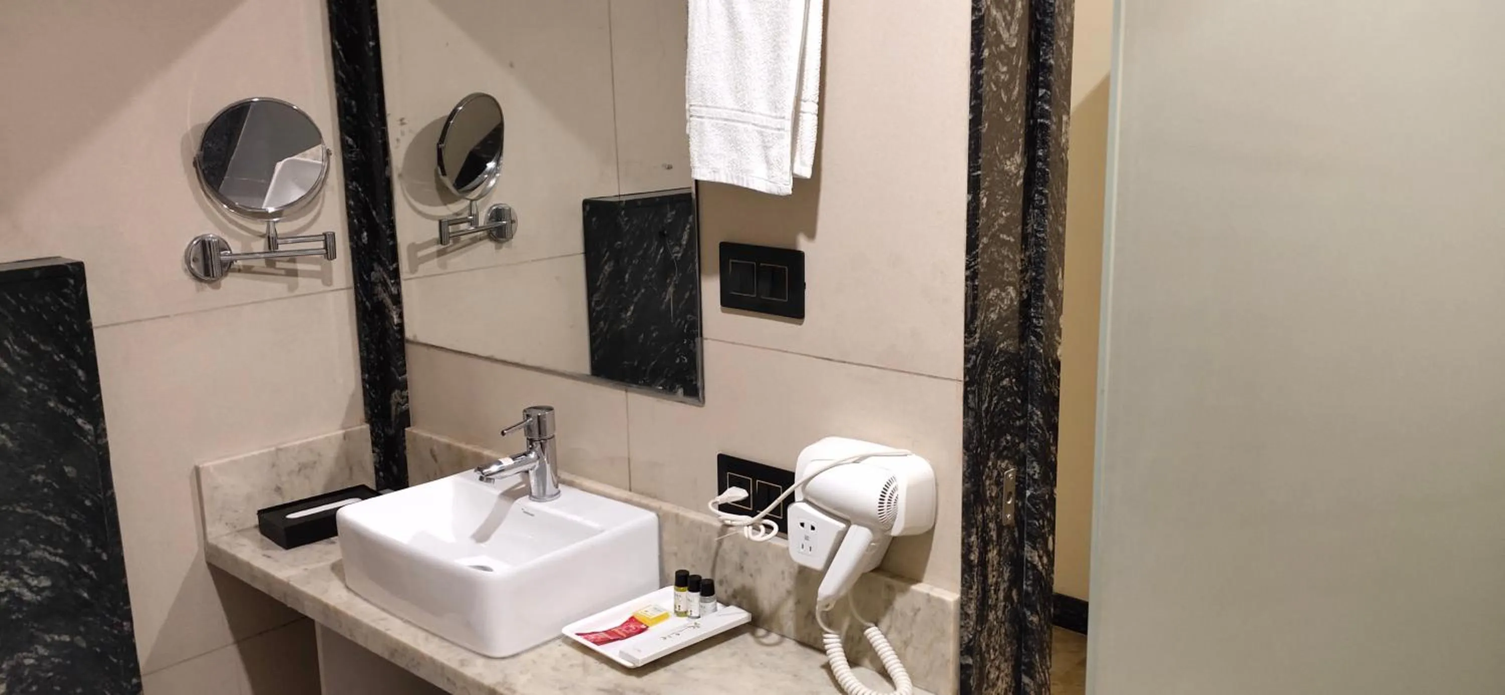 Bathroom in The Jamun Tree