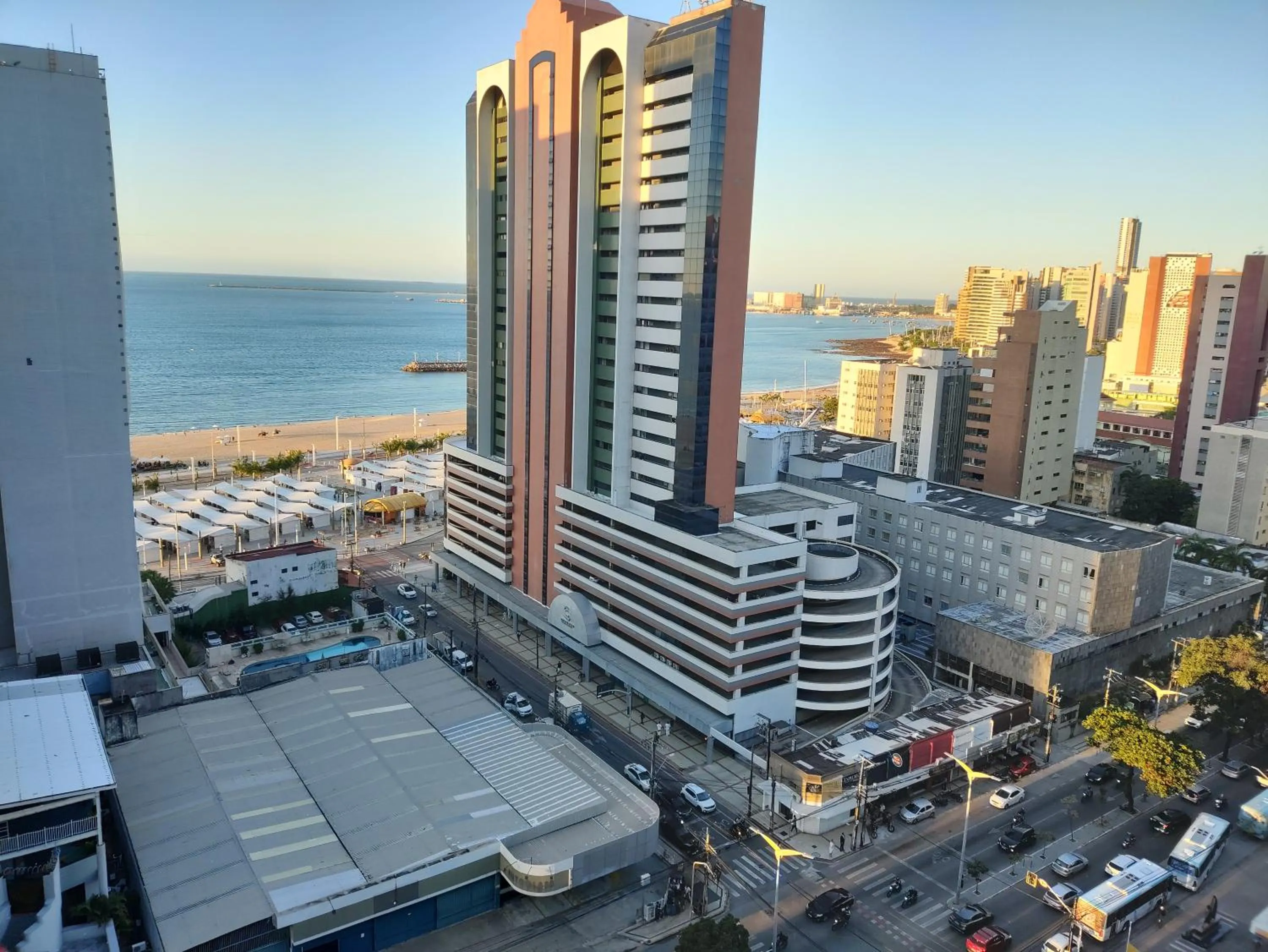 Sea view in Via Venetto Flat próximo a feirinha da beira-mar Fortaleza