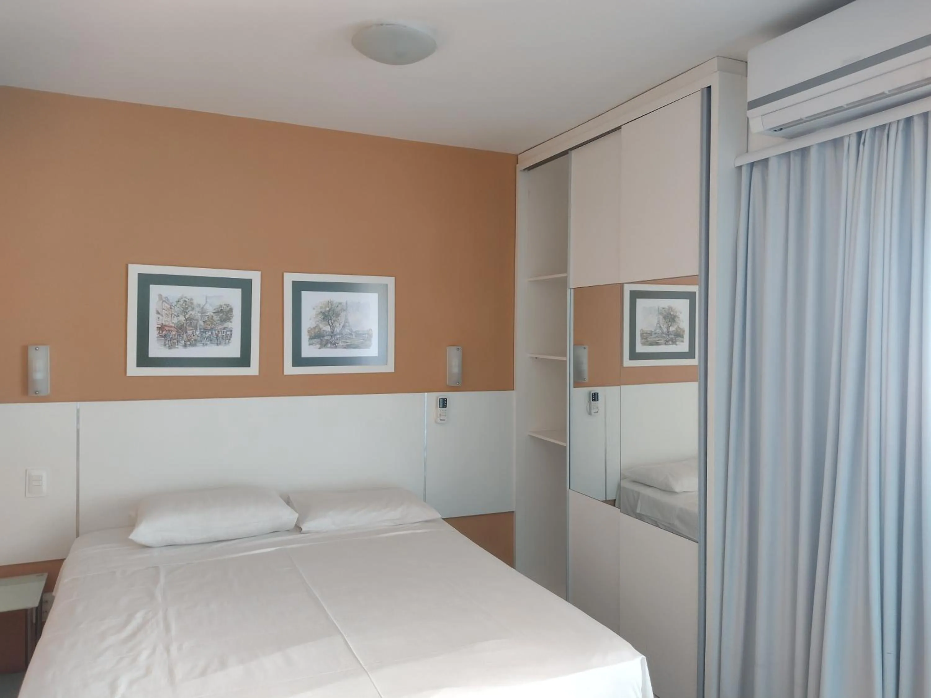 Bed in Via Venetto Flat próximo a feirinha da beira-mar Fortaleza