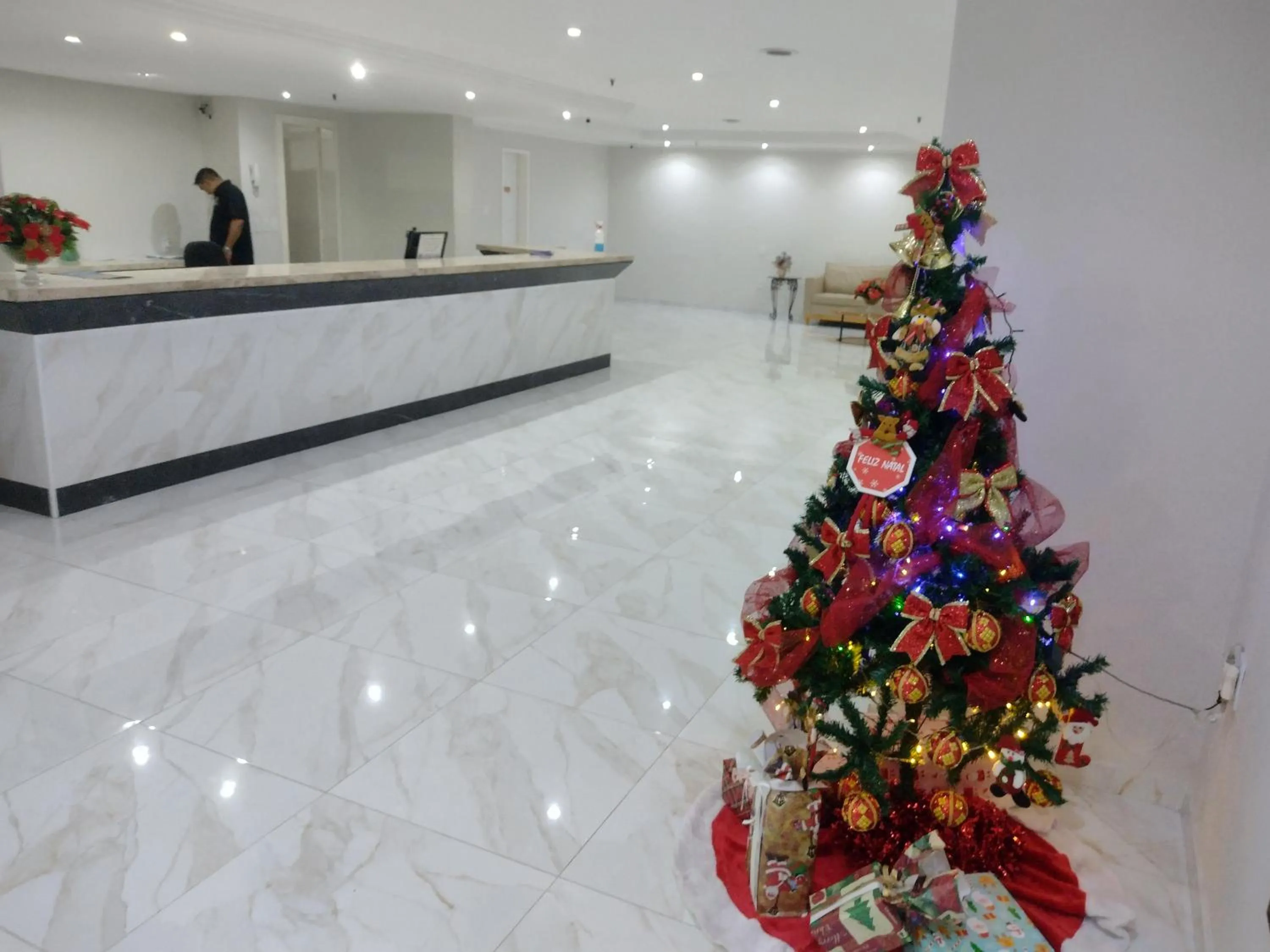 Staff in Via Venetto Flat próximo a feirinha da beira-mar Fortaleza