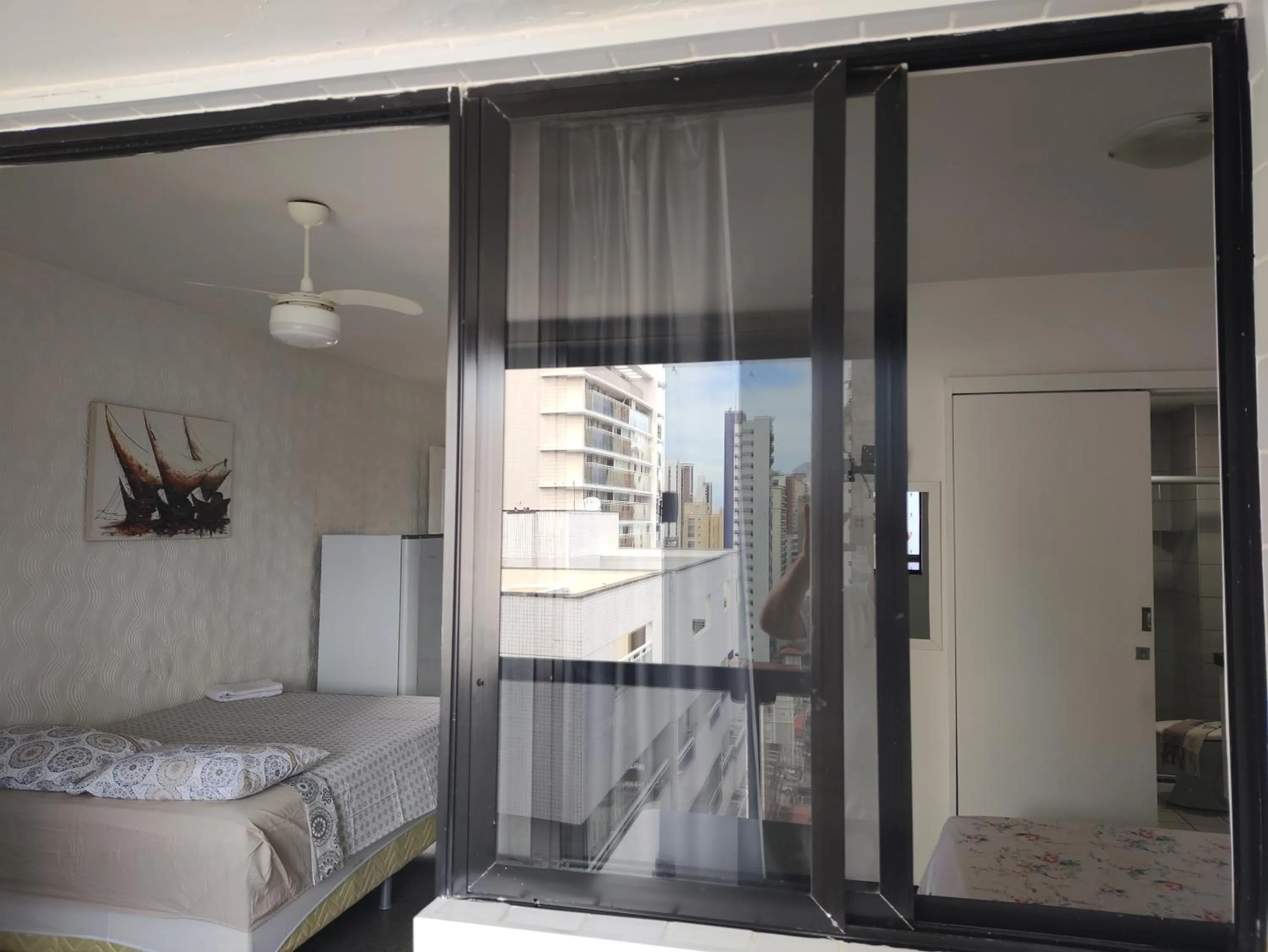 Living room, Bed in Via Venetto Flat próximo a feirinha da beira-mar Fortaleza