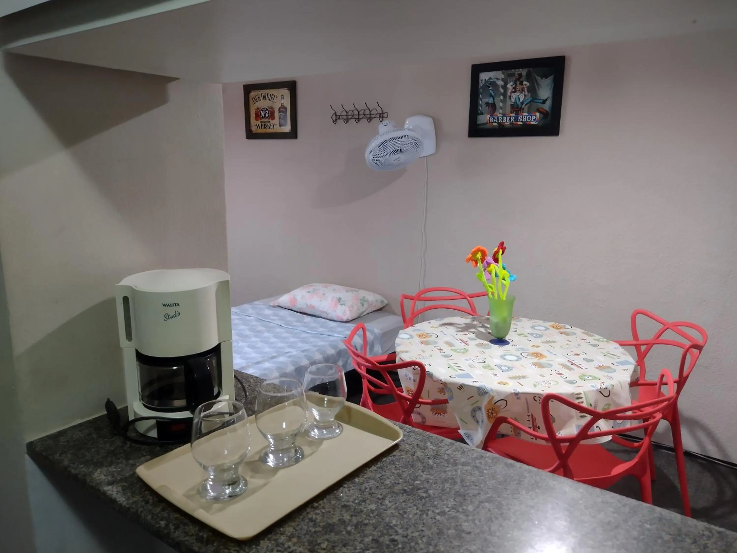 Coffee/tea facilities in Via Venetto Flat próximo a feirinha da beira-mar Fortaleza