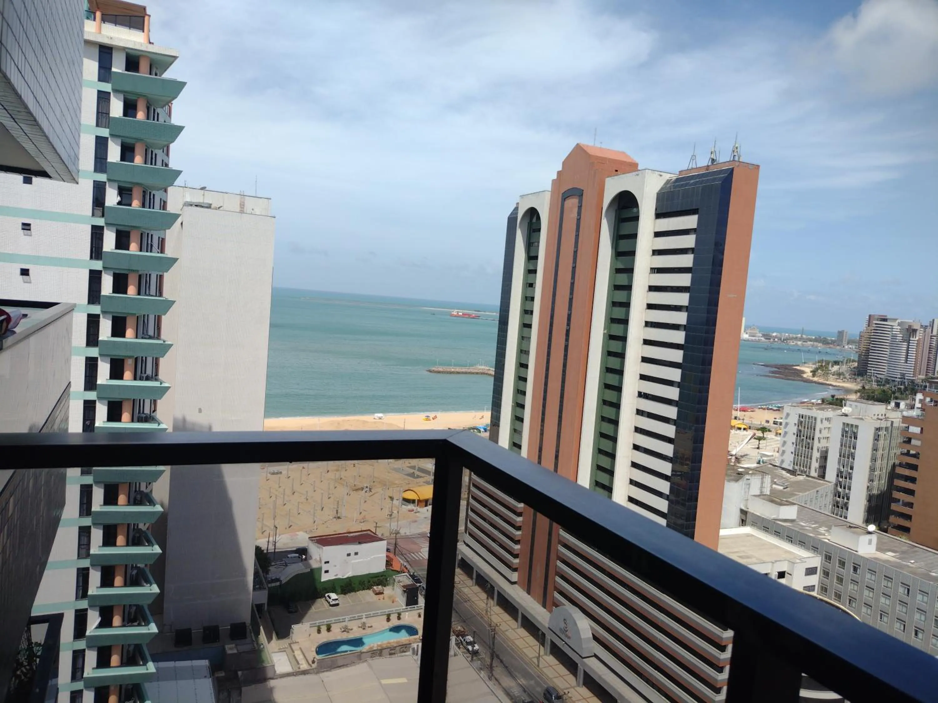 Balcony/Terrace in Via Venetto Flat próximo a feirinha da beira-mar Fortaleza