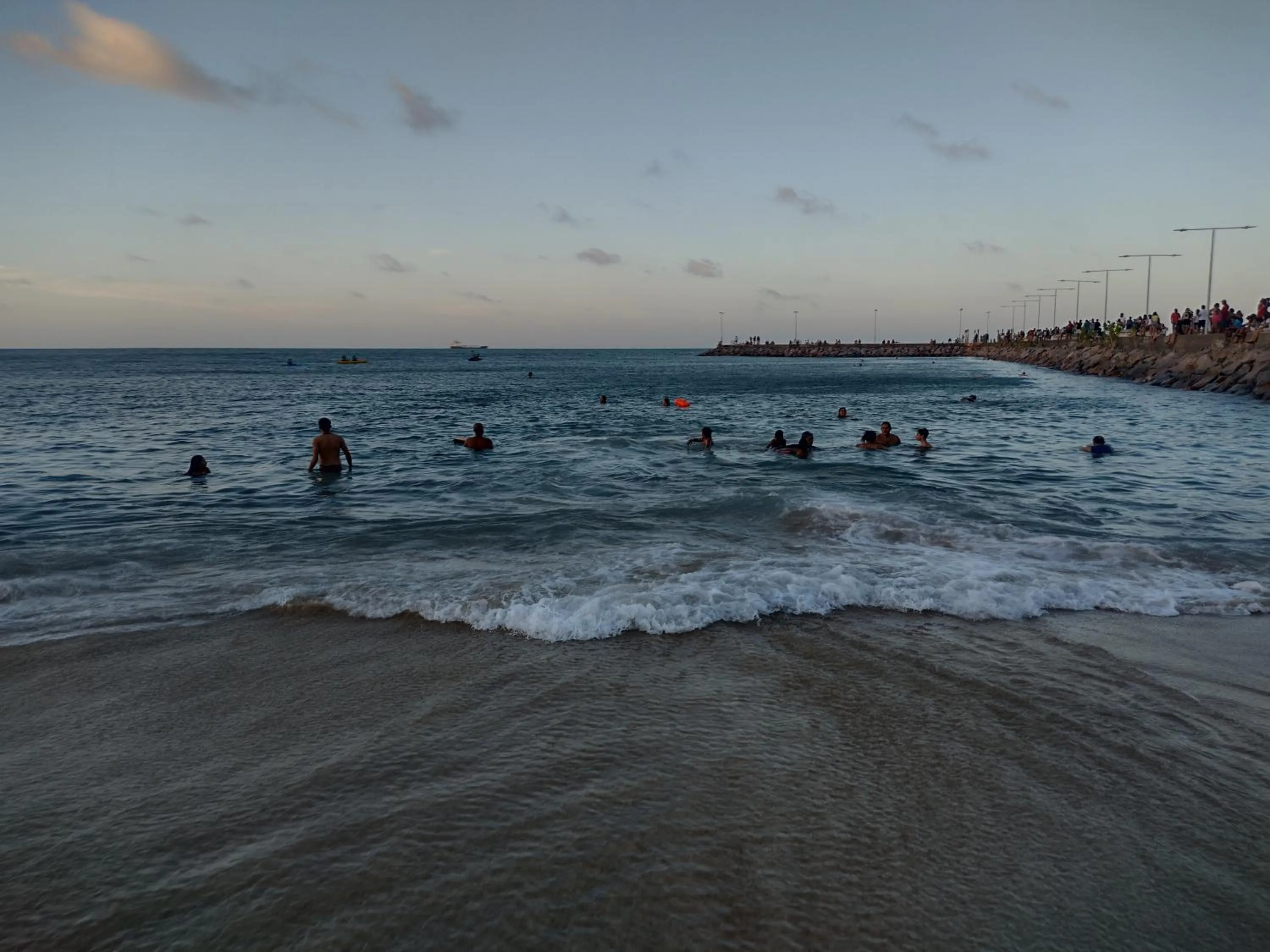 Sea view in Via Venetto Flat próximo a feirinha da beira-mar Fortaleza