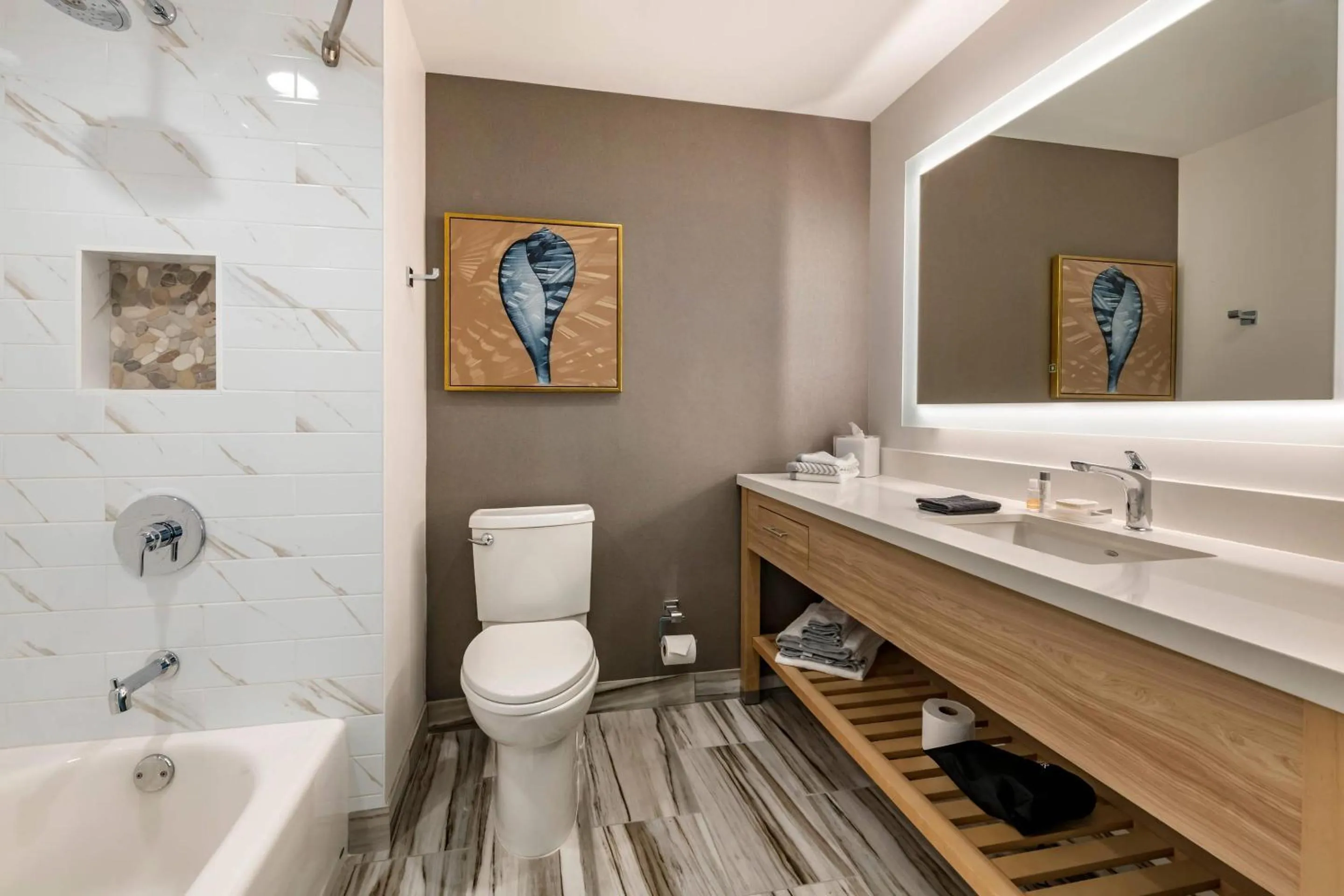 Bedroom in Cambria Hotel Fort Lauderdale Beach