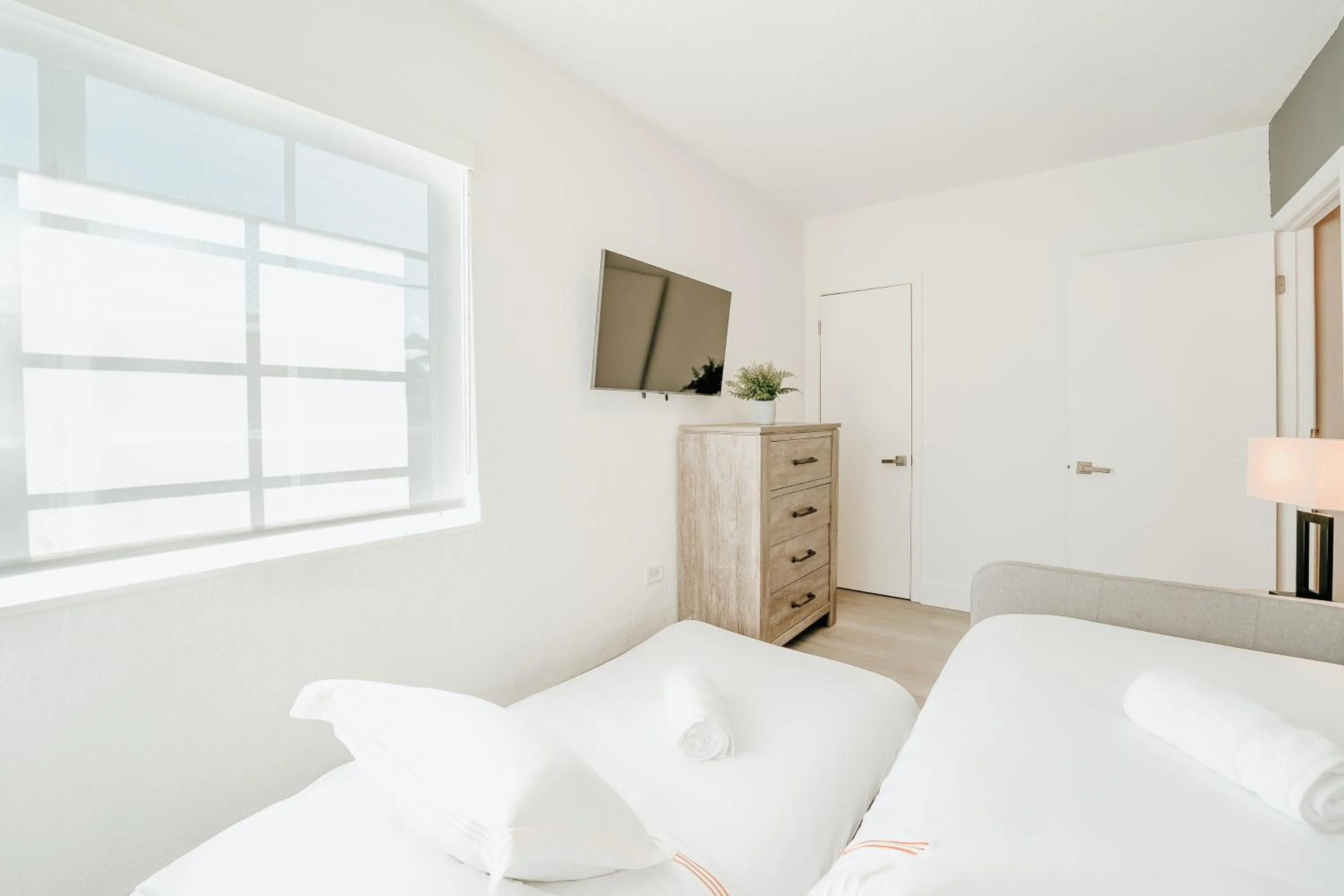 Bedroom, Bed in PRAIA Hotel Boutique & Apartments Miami Beach