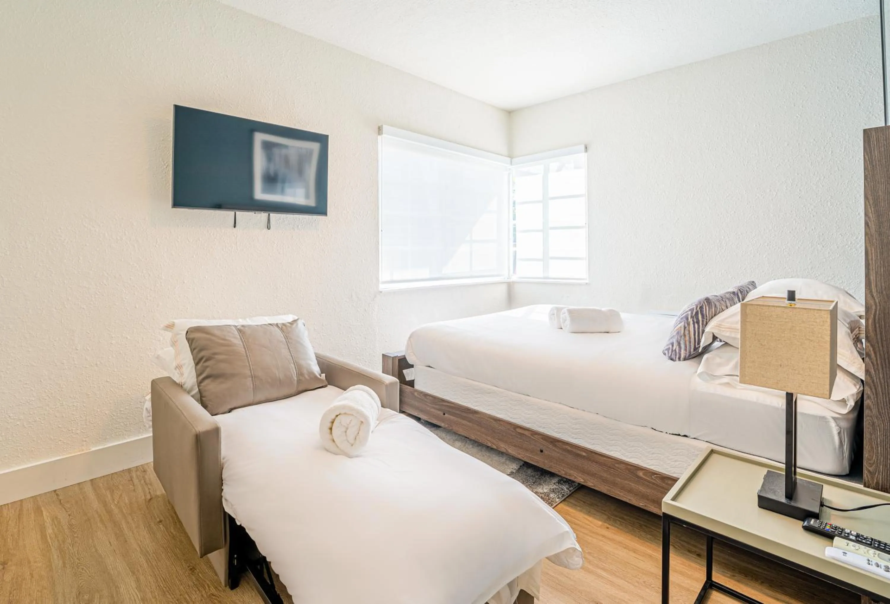 Bed in PRAIA Hotel Boutique & Apartments Miami Beach