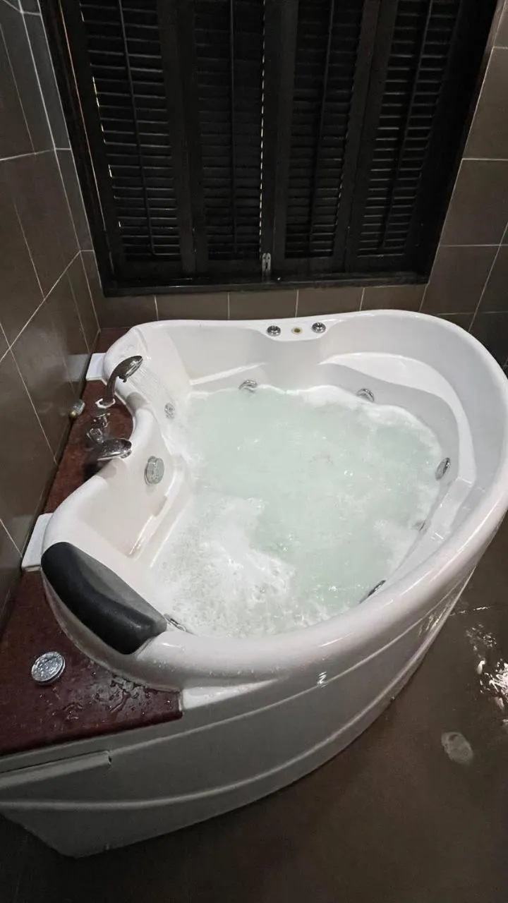 GOLD COAST MORIB @ 3346