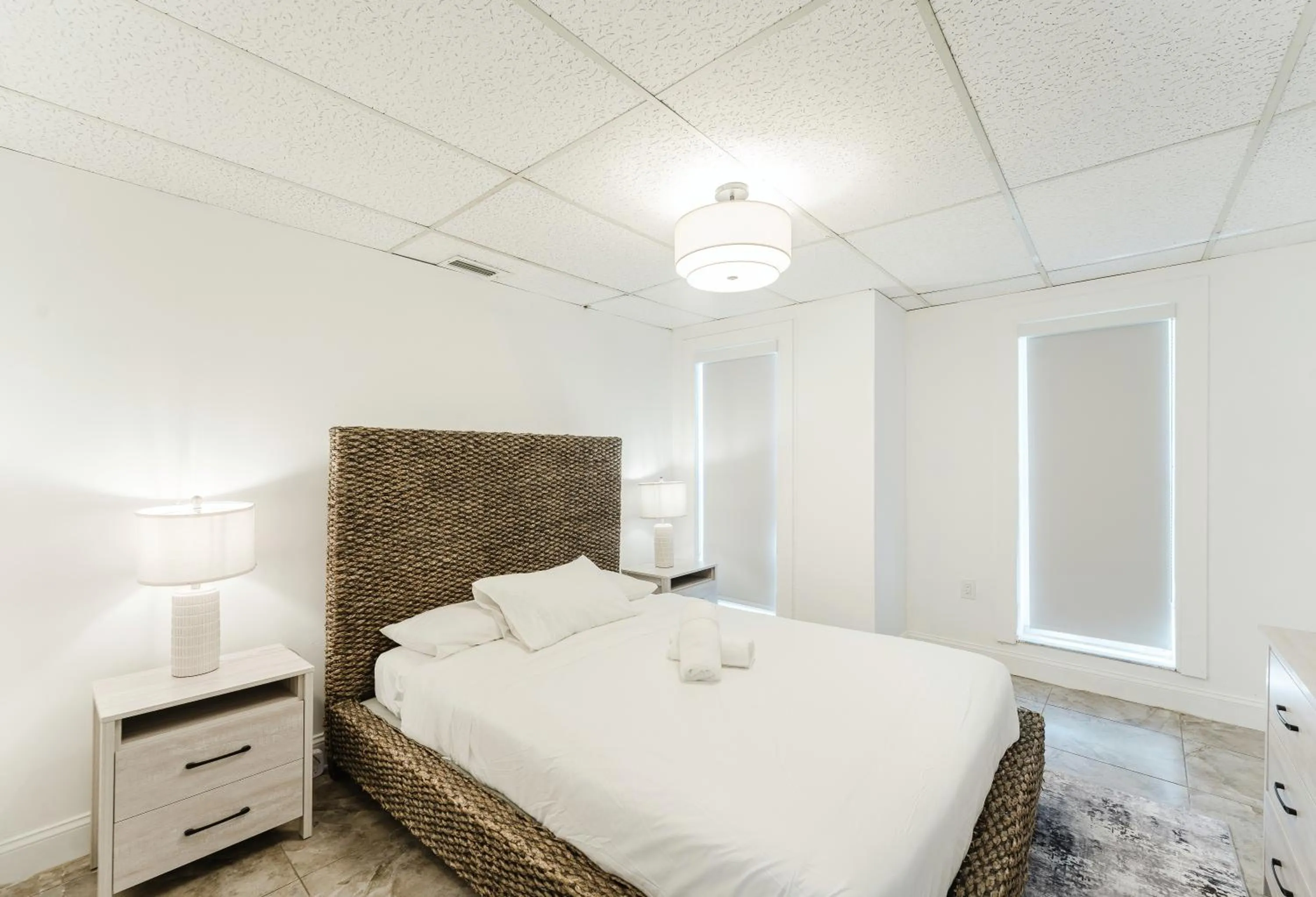 Bedroom, Bed in PRAIA Hotel Hollywood