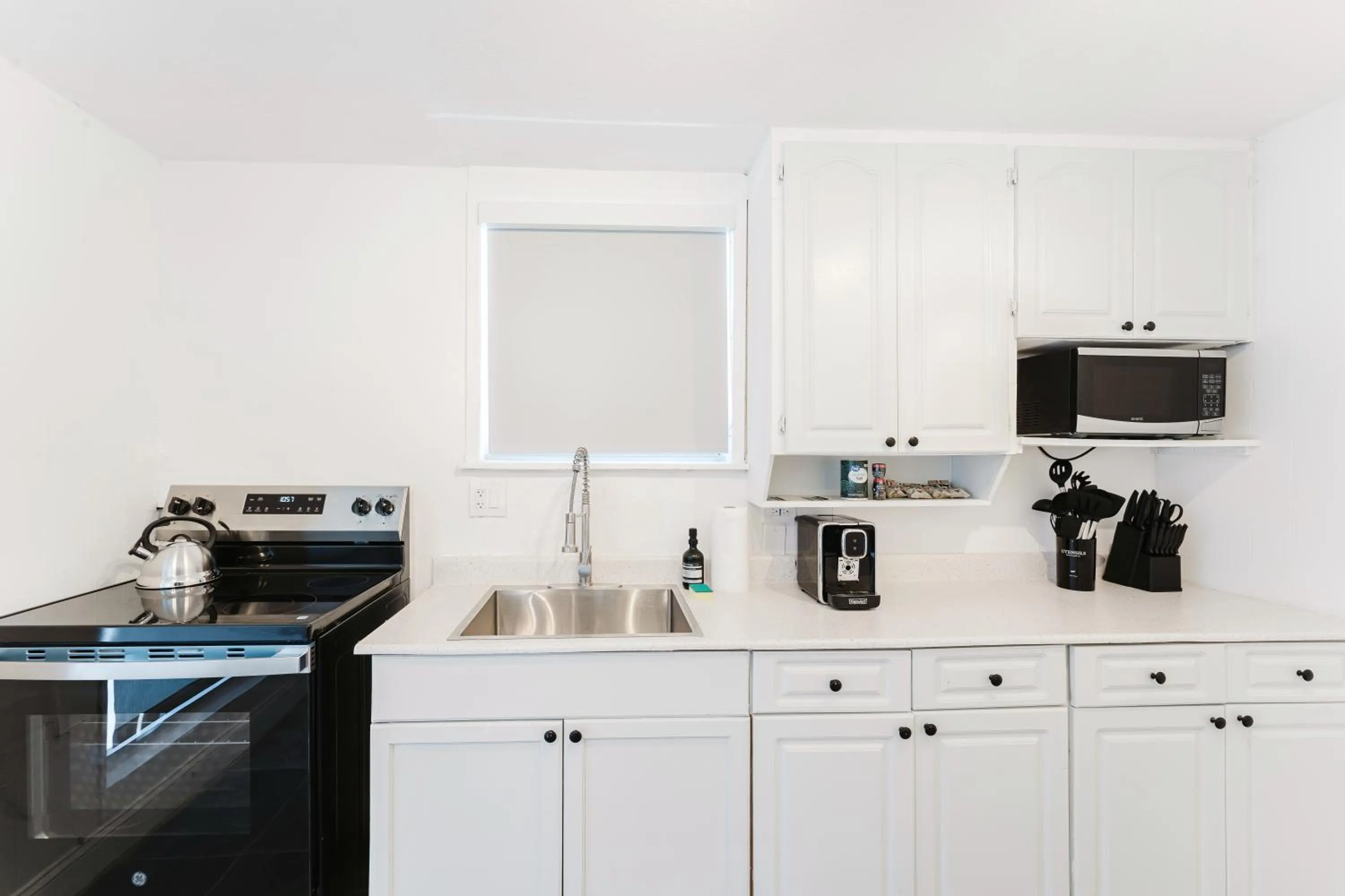 Kitchen or kitchenette in PRAIA Hotel Hollywood