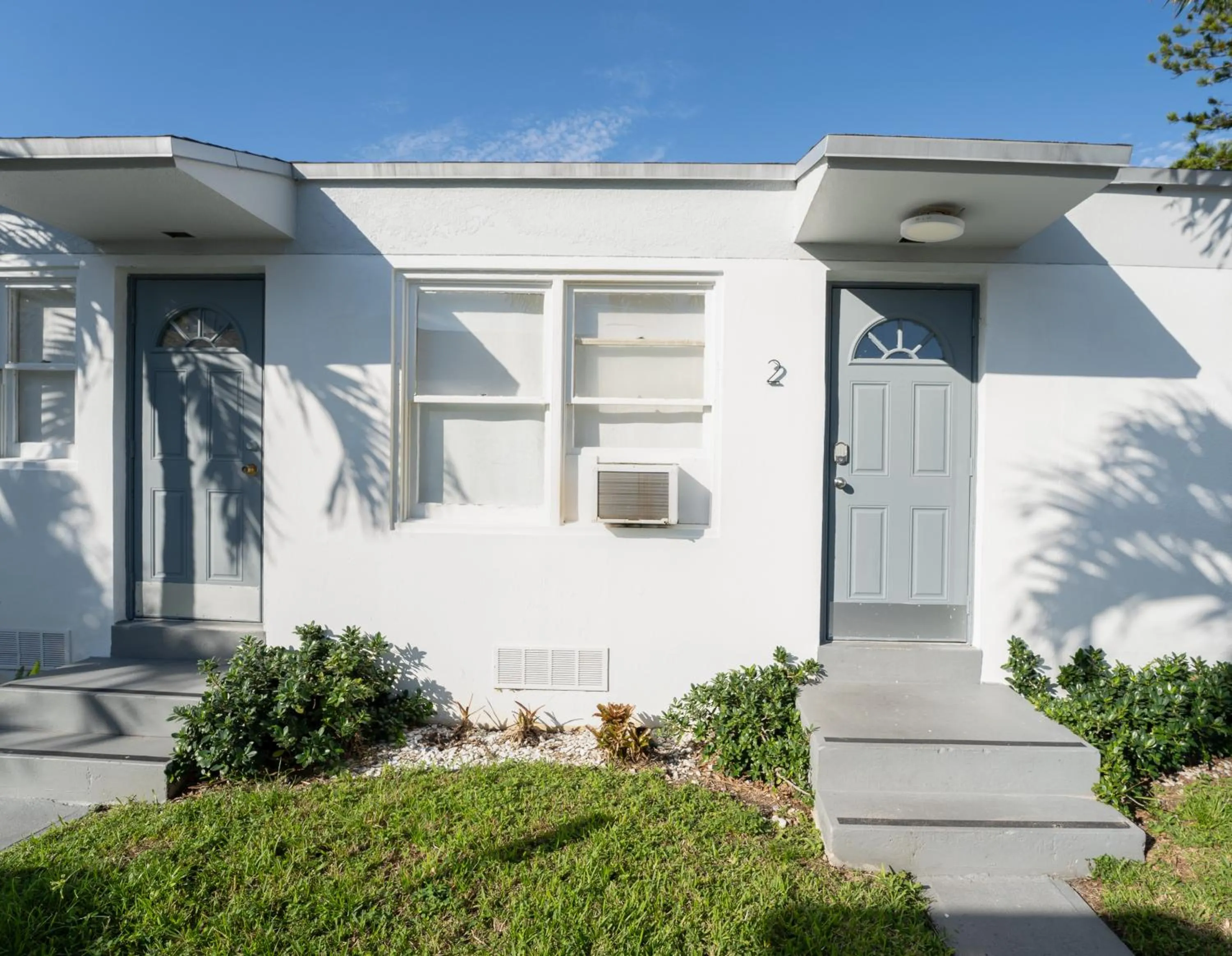 Property building in PRAIA Hotel Hollywood